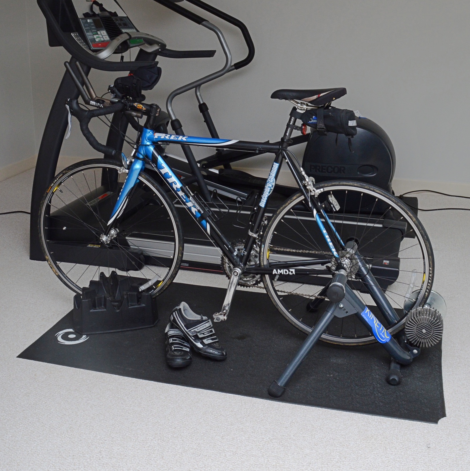 trek stationary bike stand