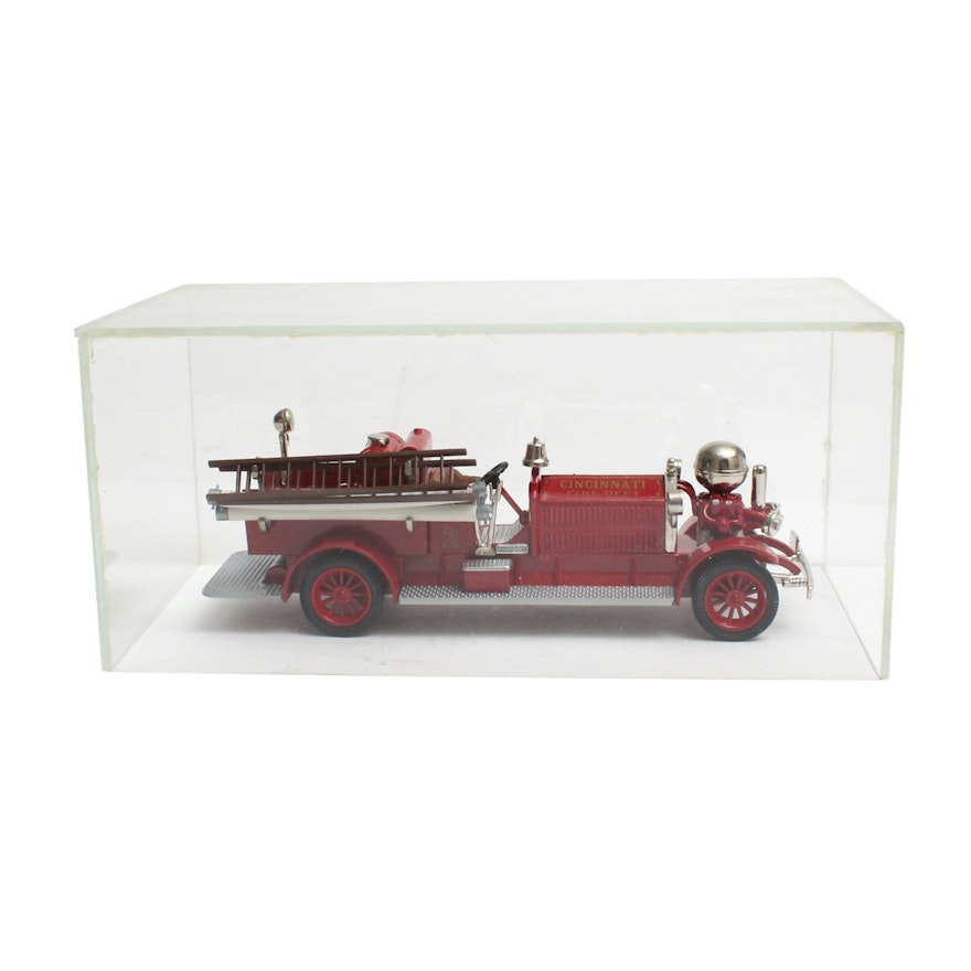 Ashton Models Ahrens-Fox 1921 "Cincinnati" Fire Truck Model J | EBTH
