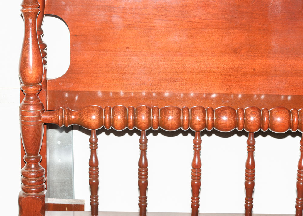 Colonial Revival FullQueen Bed Frame by Kincaid EBTH