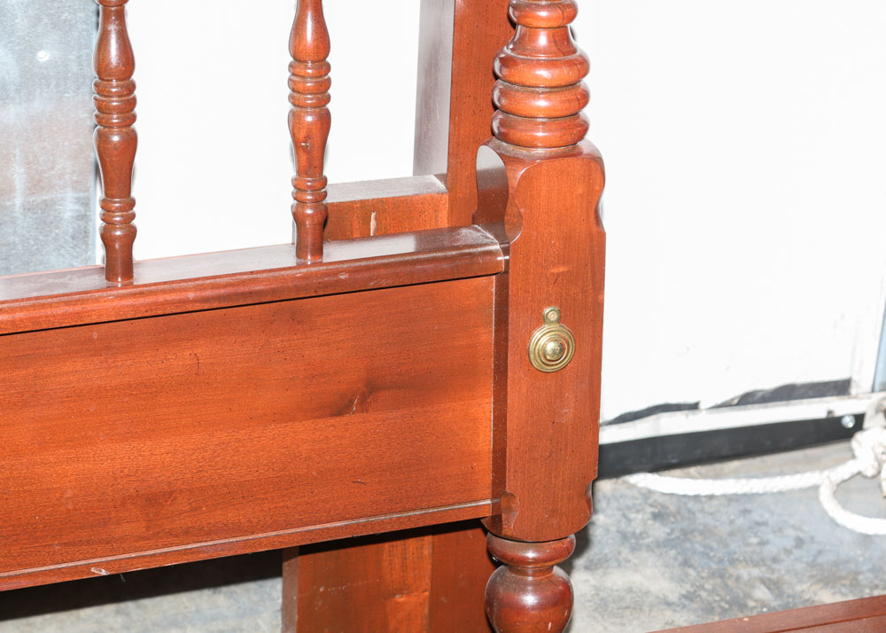 Colonial Revival FullQueen Bed Frame by Kincaid EBTH