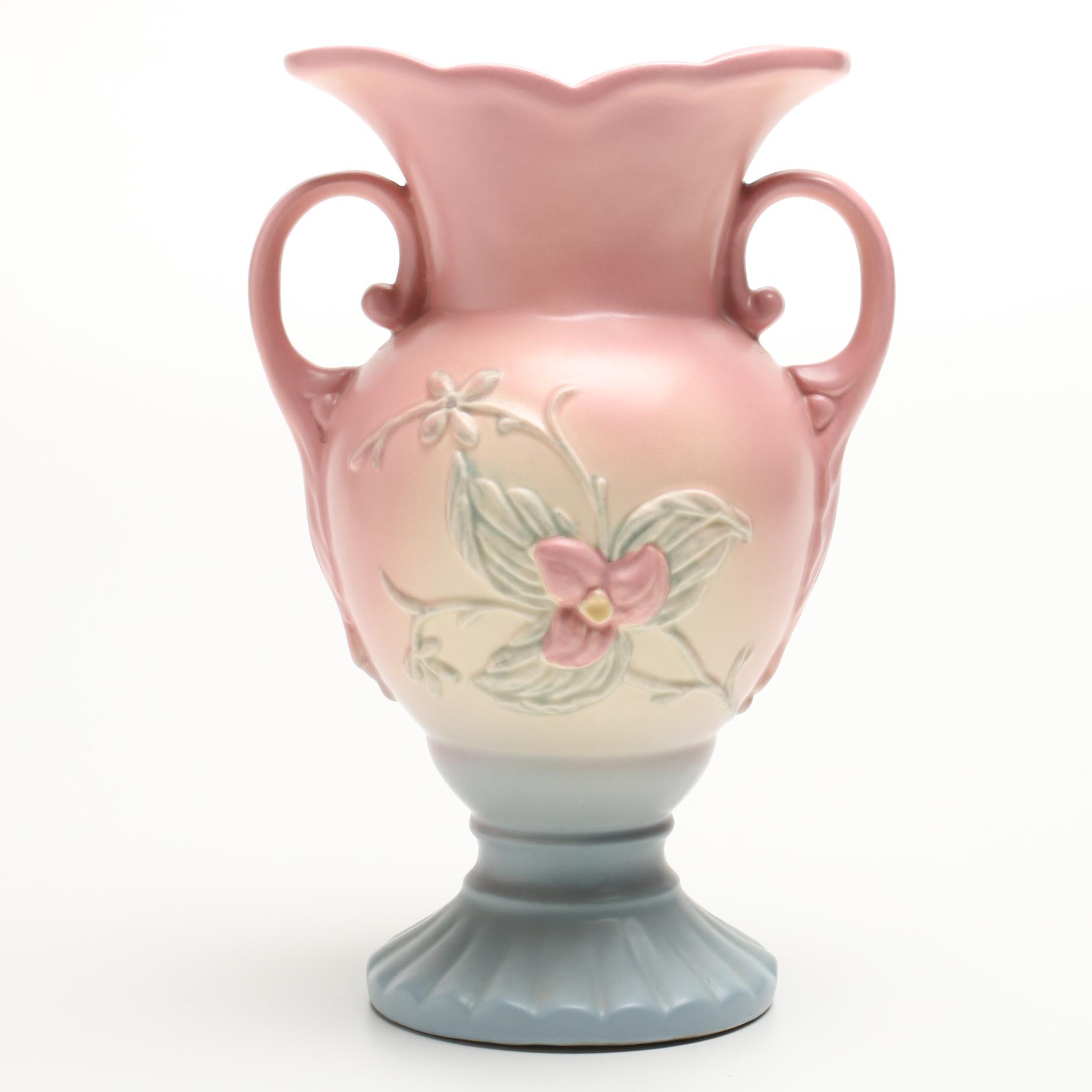Hull Pottery "Wildflower" Pink Vase | EBTH