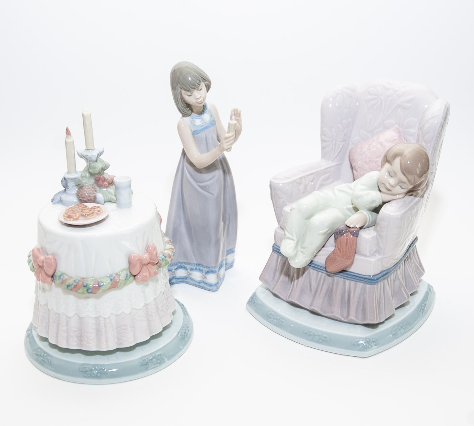 Lladró "The Night Before Christmas" Porcelain Figurines EBTH