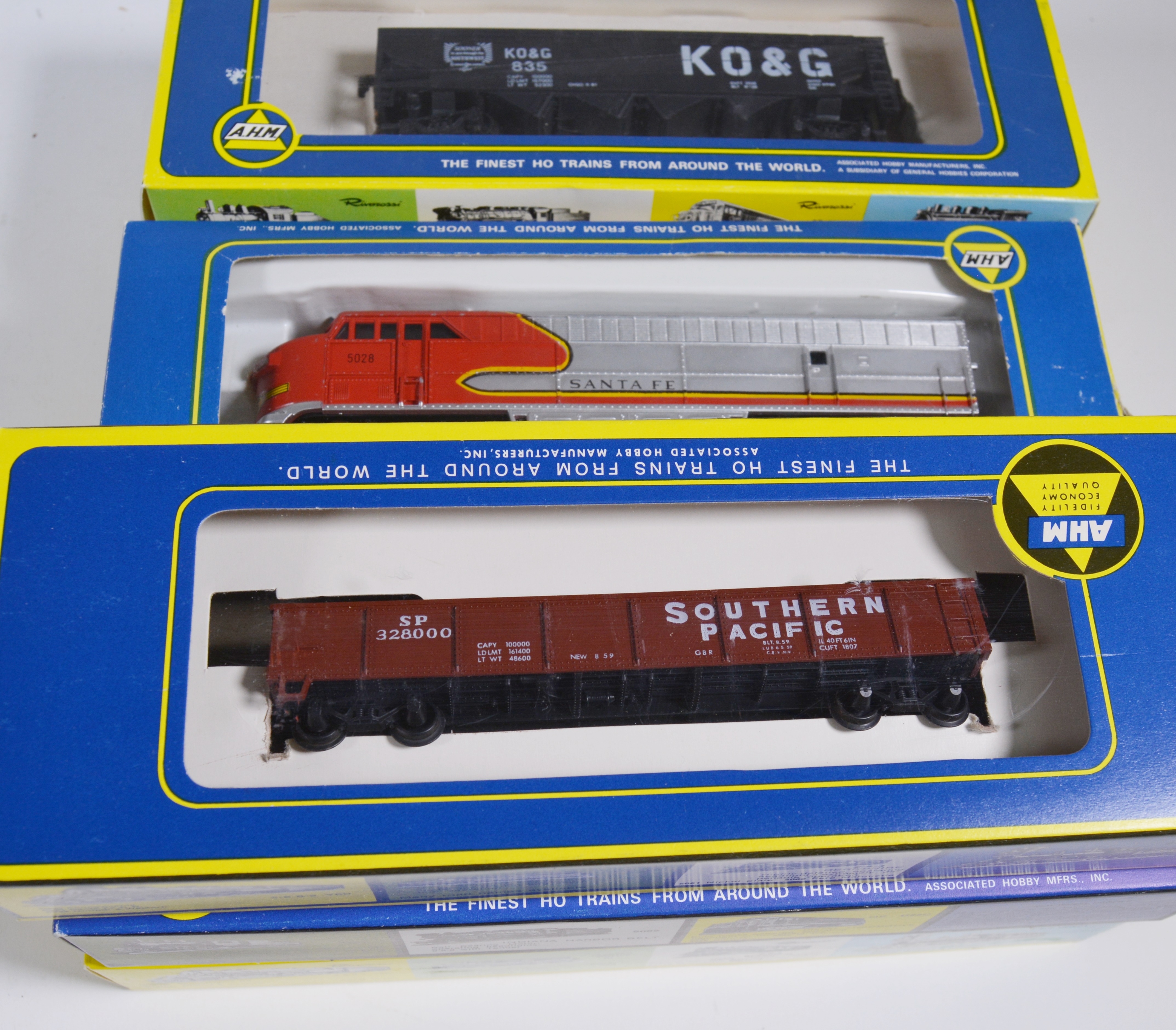 Associated Hobby Manufacturers (AHM), HO Scale, Model Trains and Track