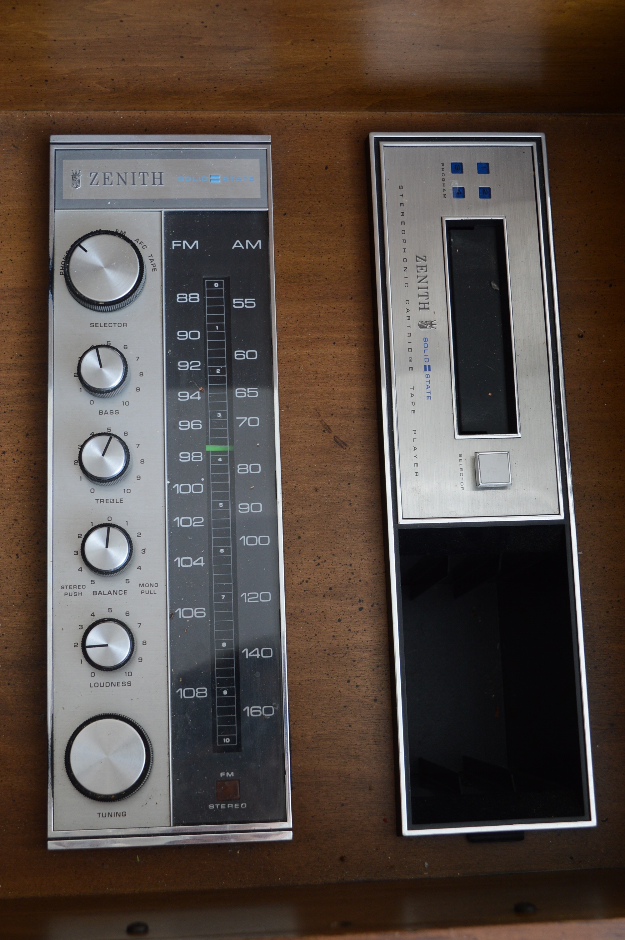 Vintage Zenith Stereo EBTH