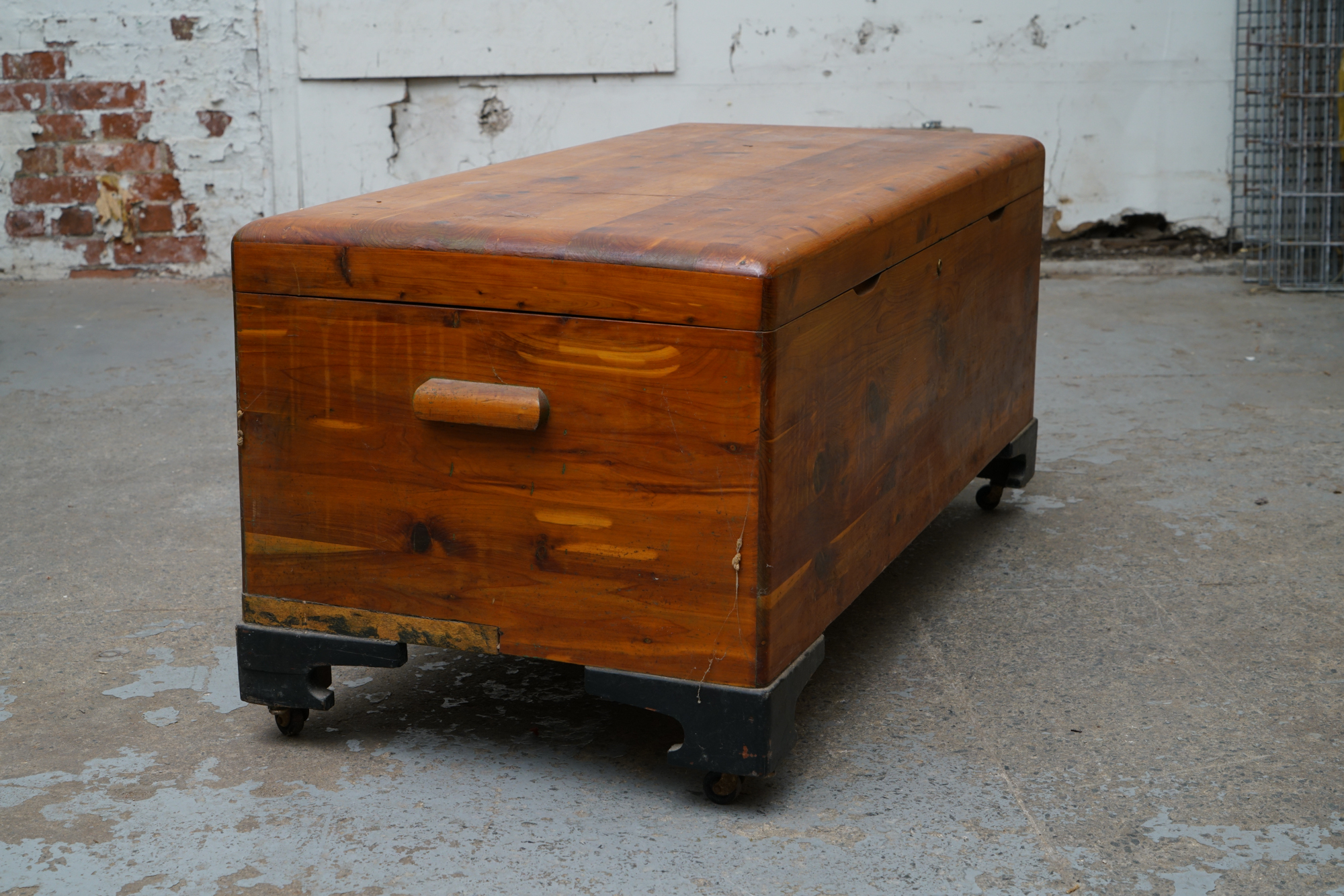 Vintage Cedar Chest on Casters EBTH