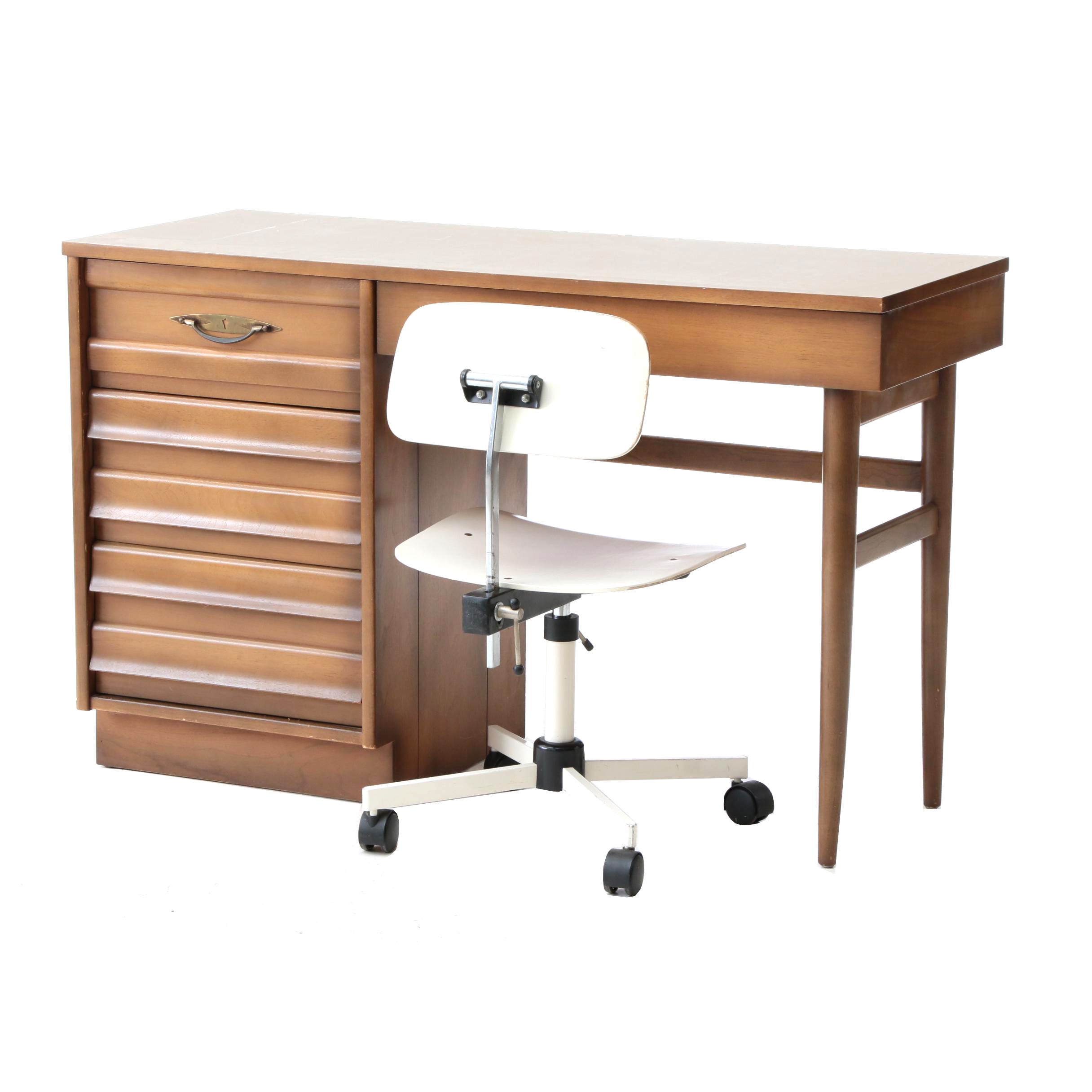 Vintage Desk By American Of Martinsville Ebth