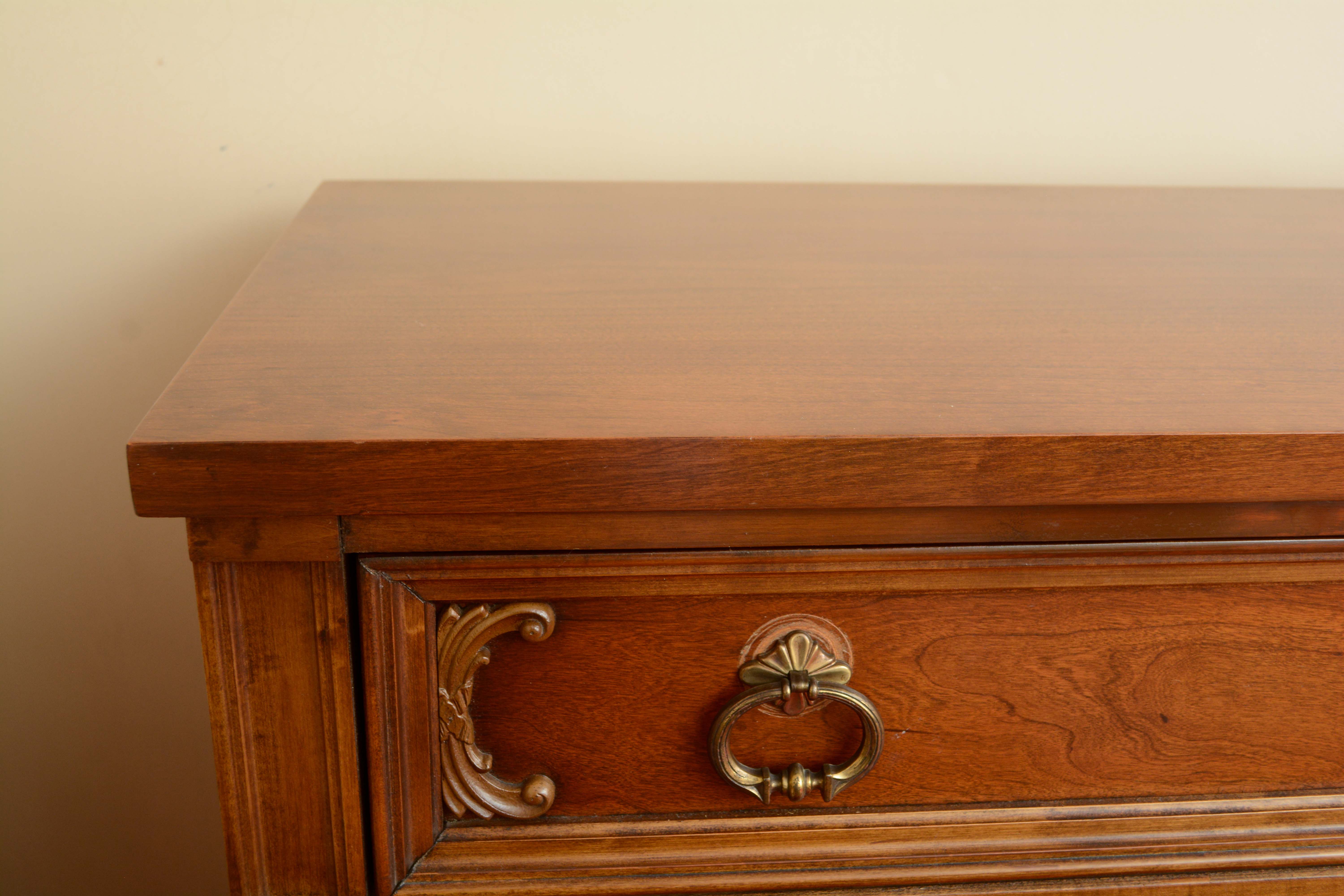 Vintage Nightstand and Dresser by 'BallmanCummings' EBTH