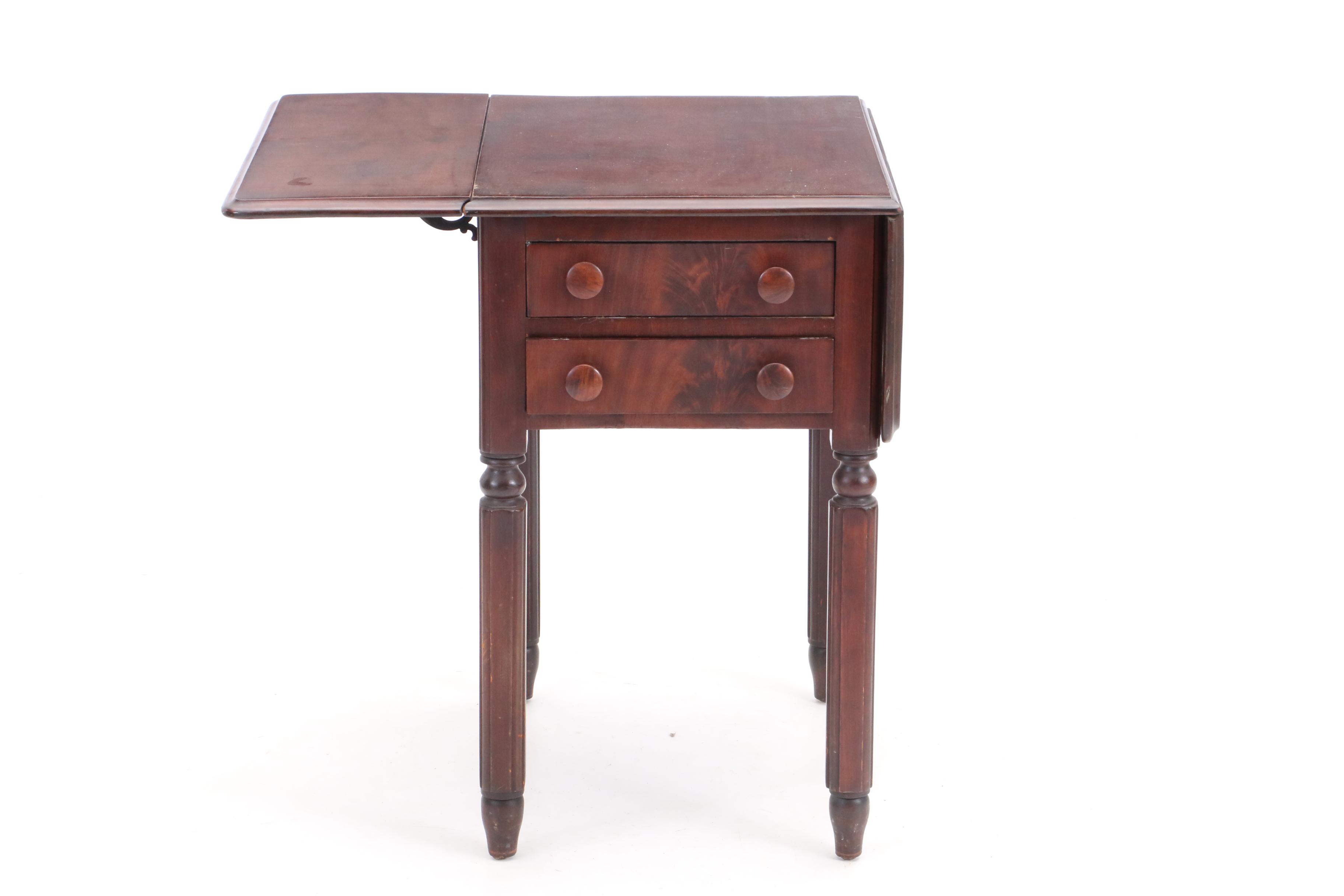 Antique Mahogany Drop Leaf Side Table EBTH