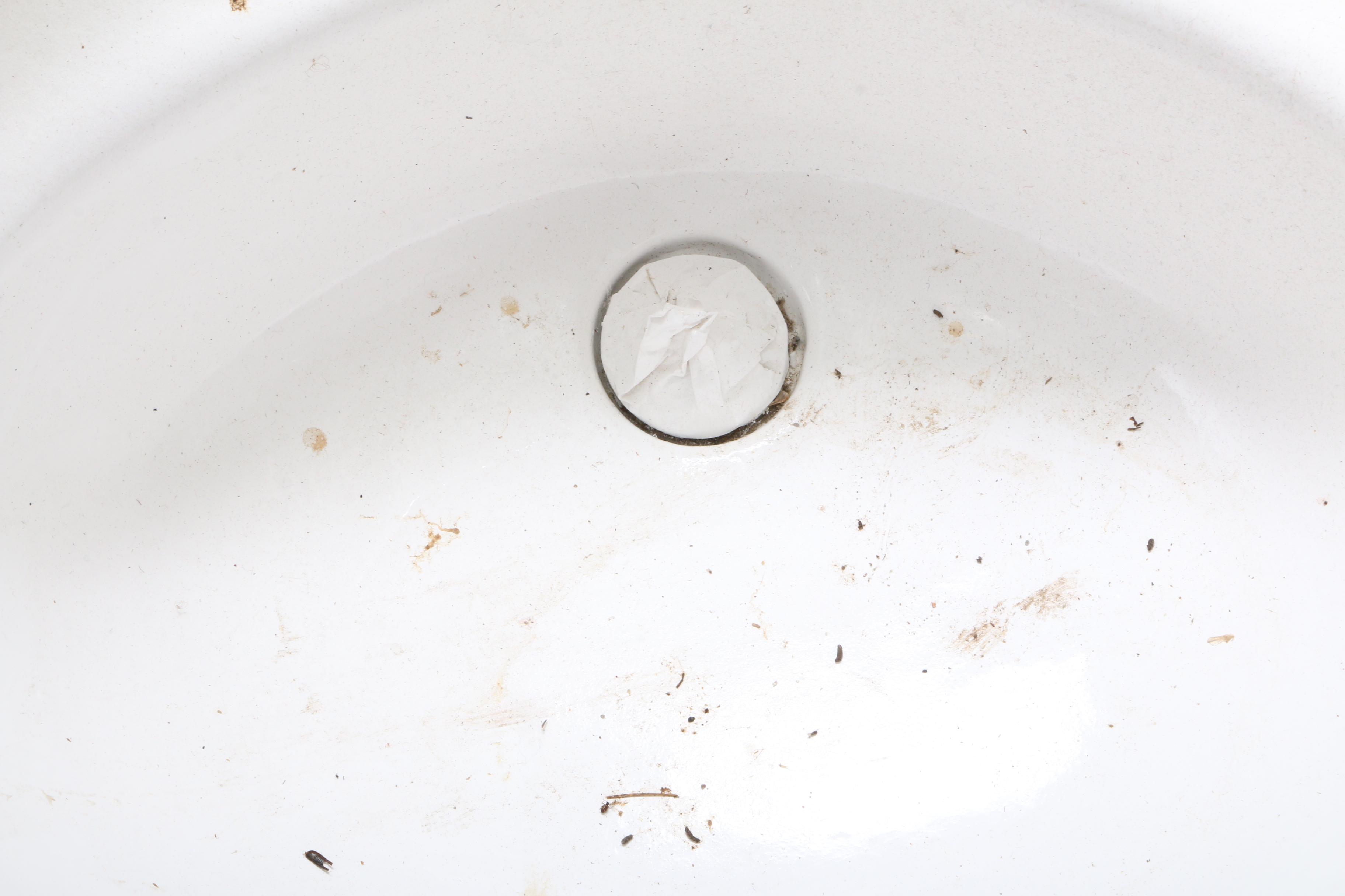 Vintage Porcelain Corner Sink EBTH