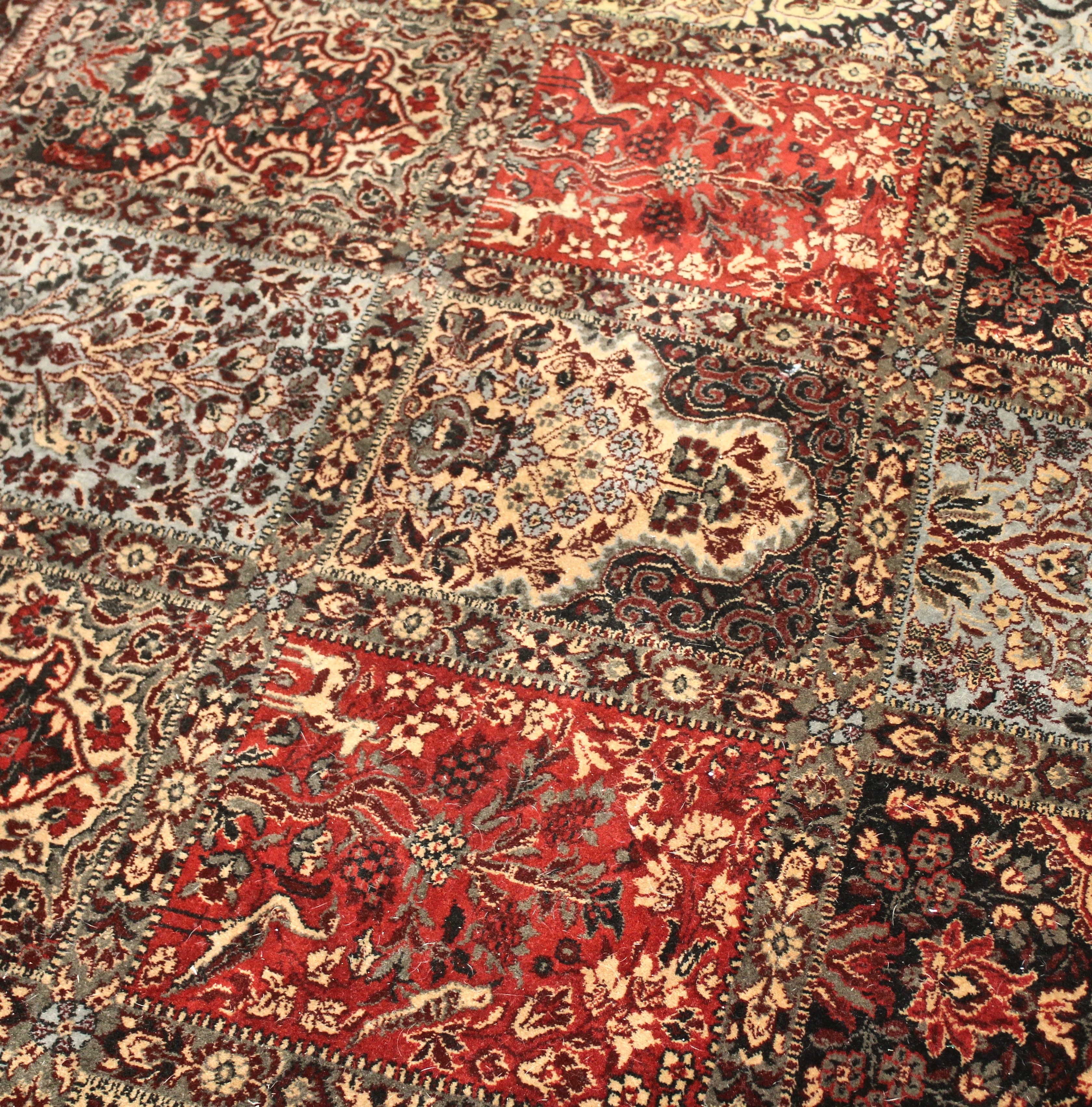 HandKnotted Couristan Belgian "Gem Collection" Area Rug EBTH