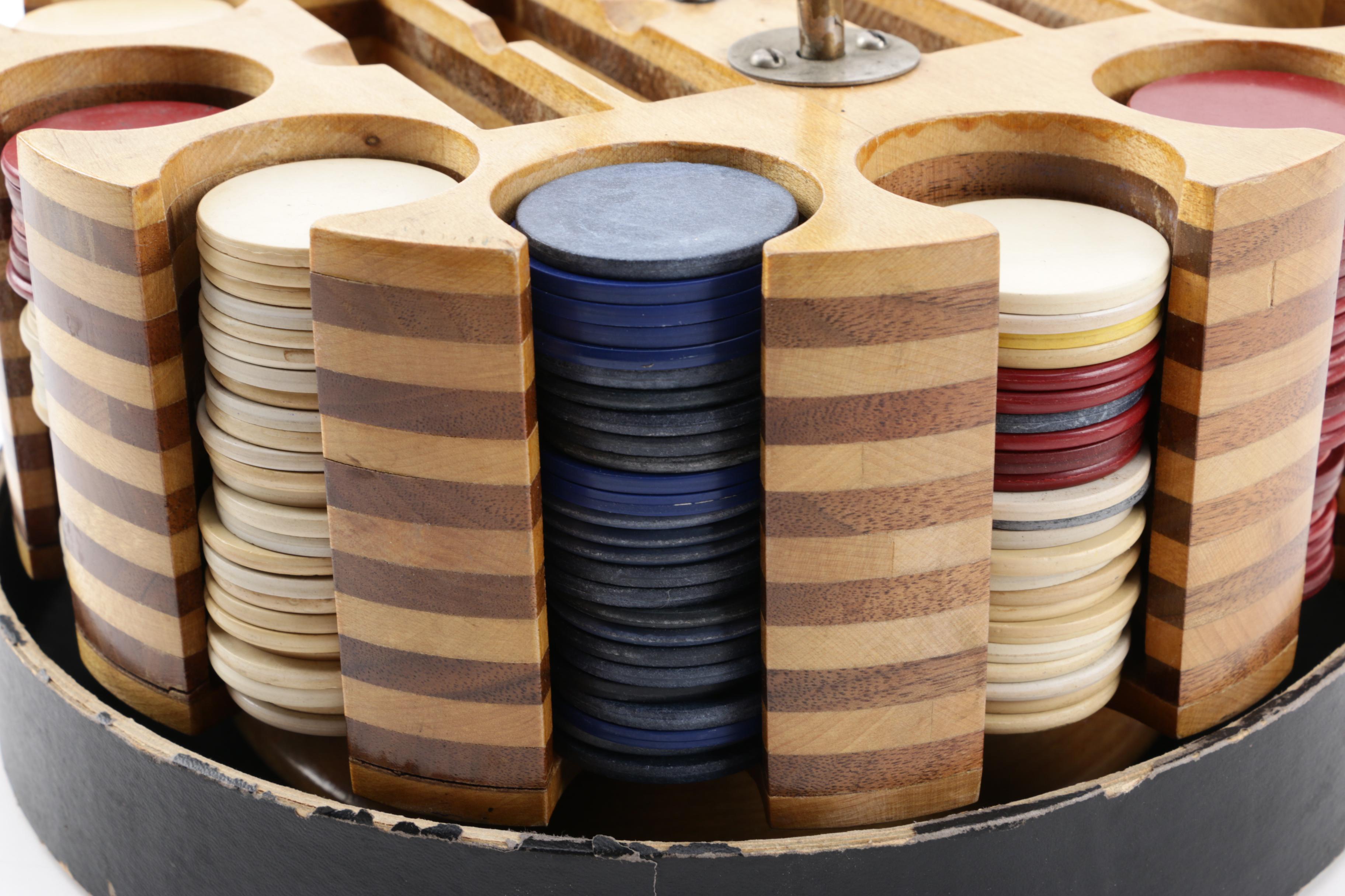 Wooden Poker Chip Carousel with Plastic Chips EBTH