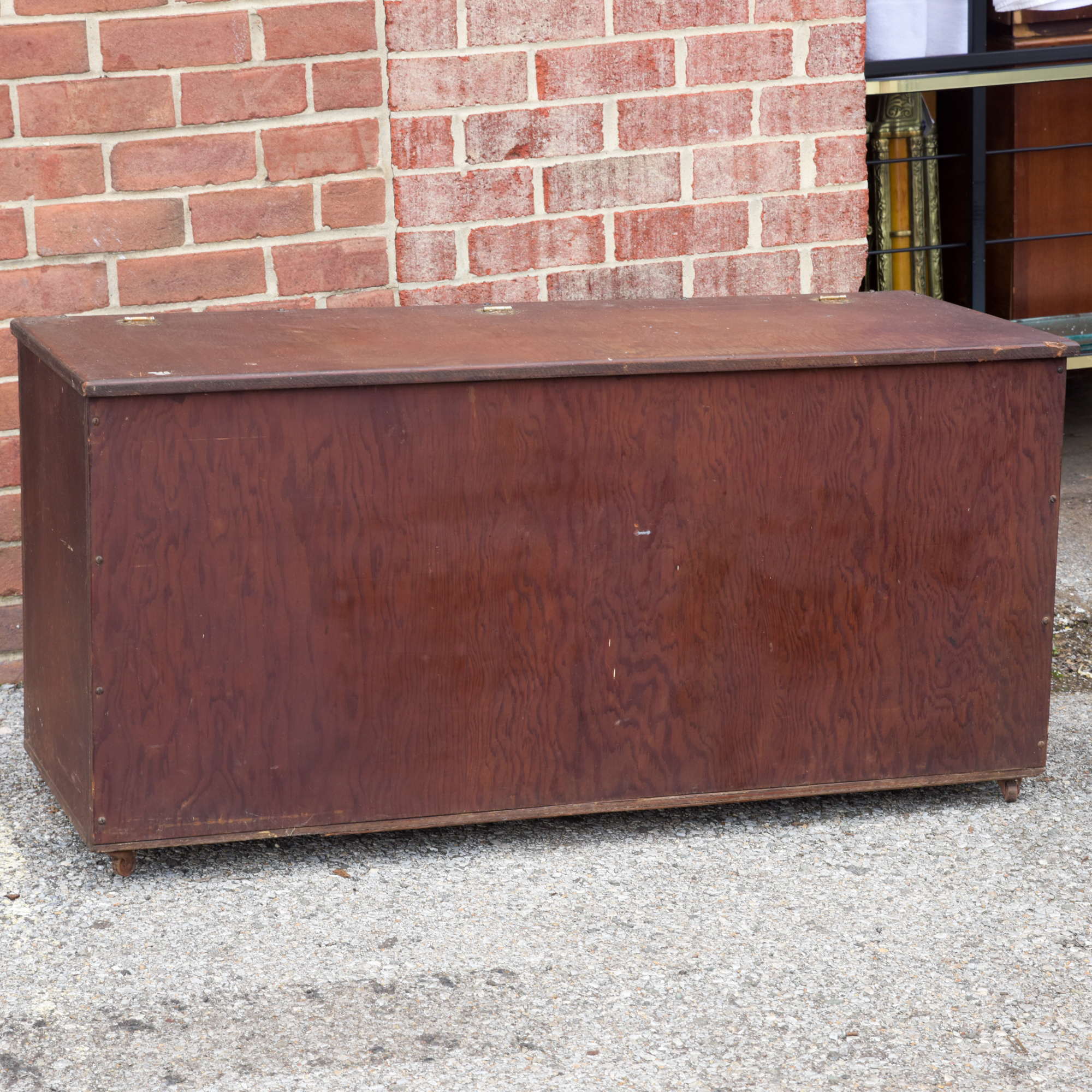 Vintage Storage Chest EBTH