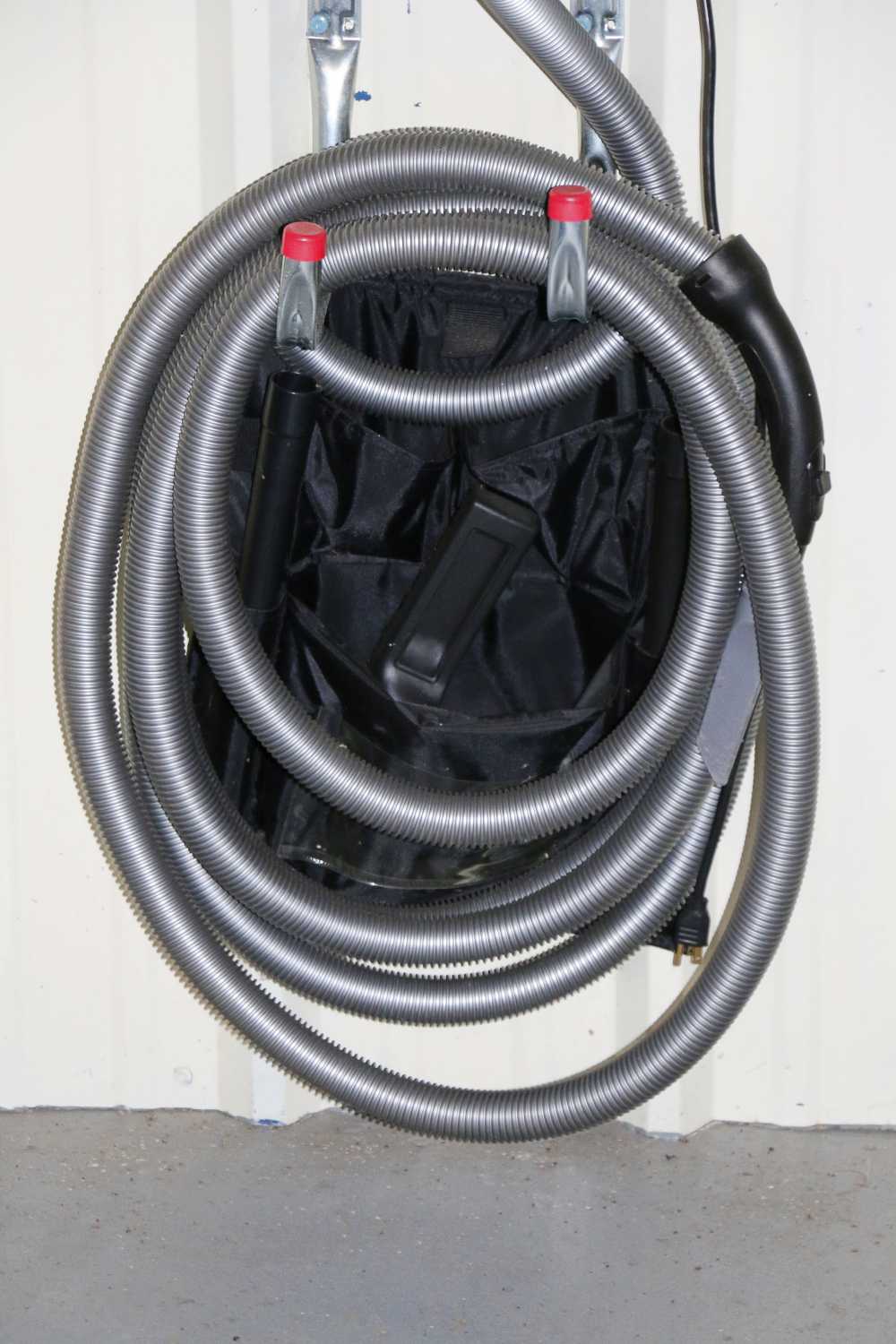 Hoover Garage Utility Vacuum EBTH