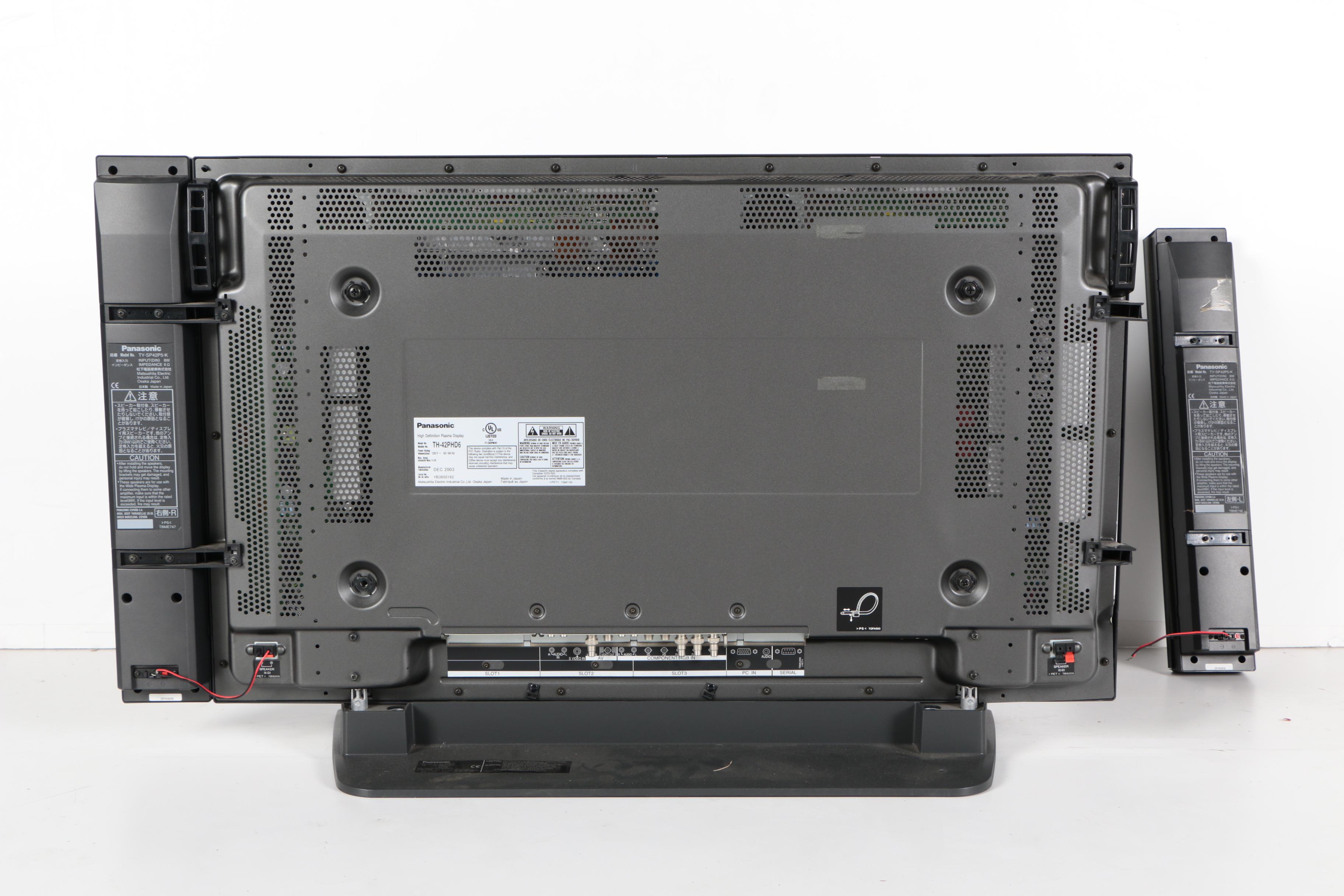 Panasonic 42" Plasma Screen Television with Speakers | EBTH