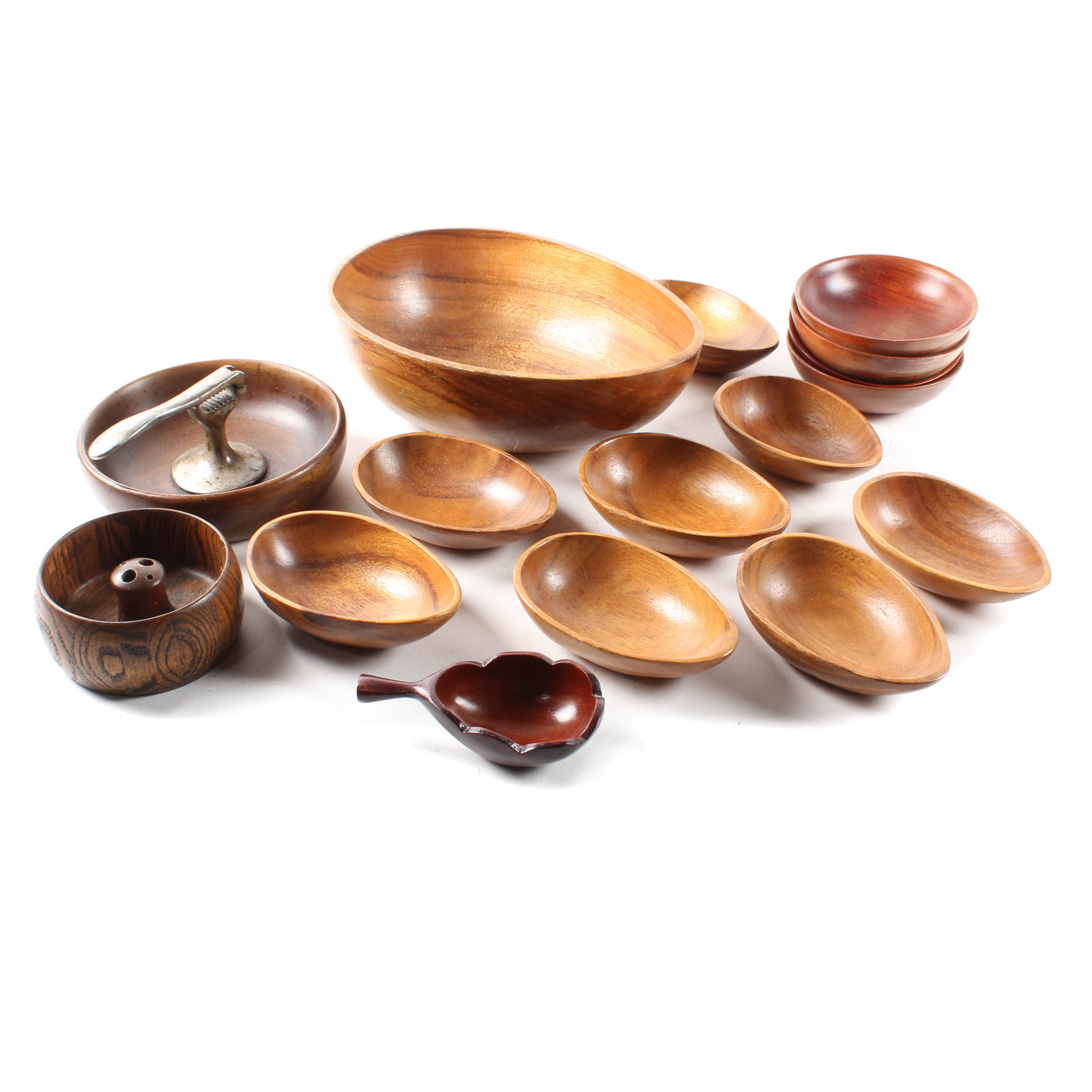 Carved Wooden Dinnerware and Nut Bowl EBTH