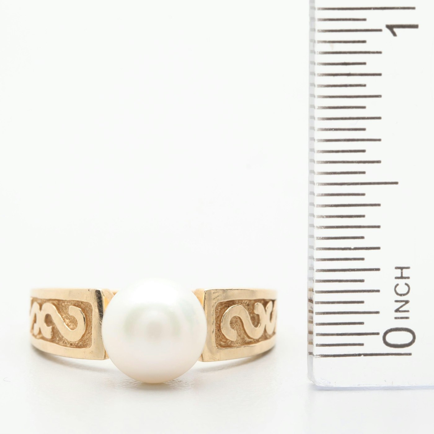 14K Yellow Gold Cultured Pearl Ring | EBTH