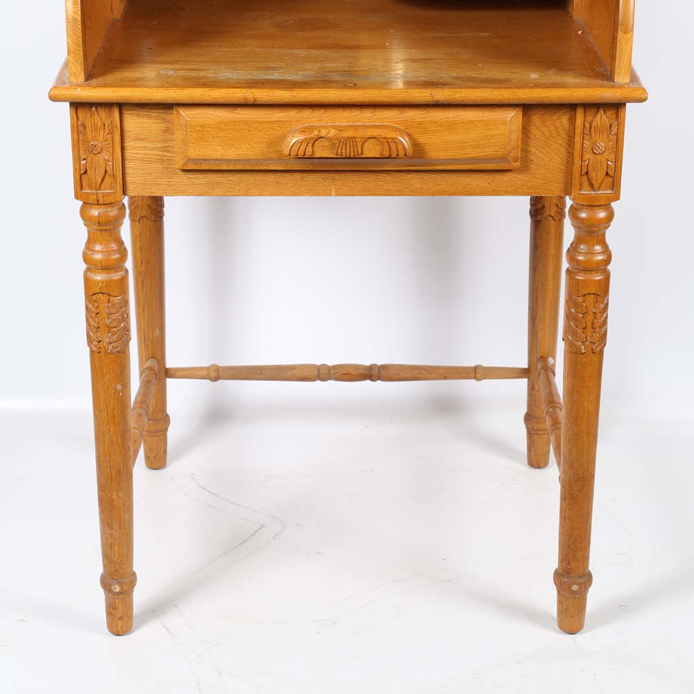 Oak RollTop Desk by American Lifestyles, 20th Century EBTH