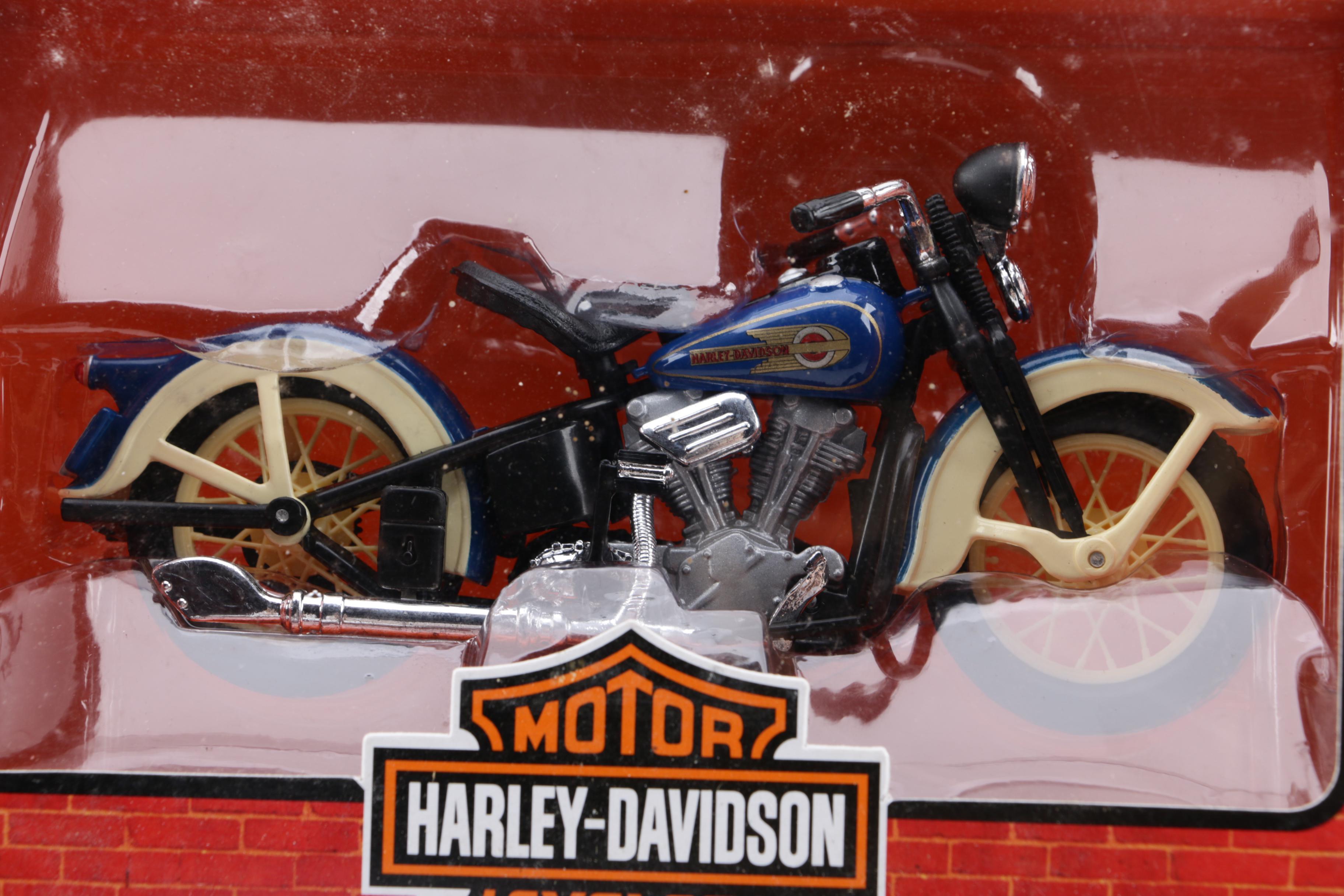 DieCast Harley Davidson Motorcycles EBTH