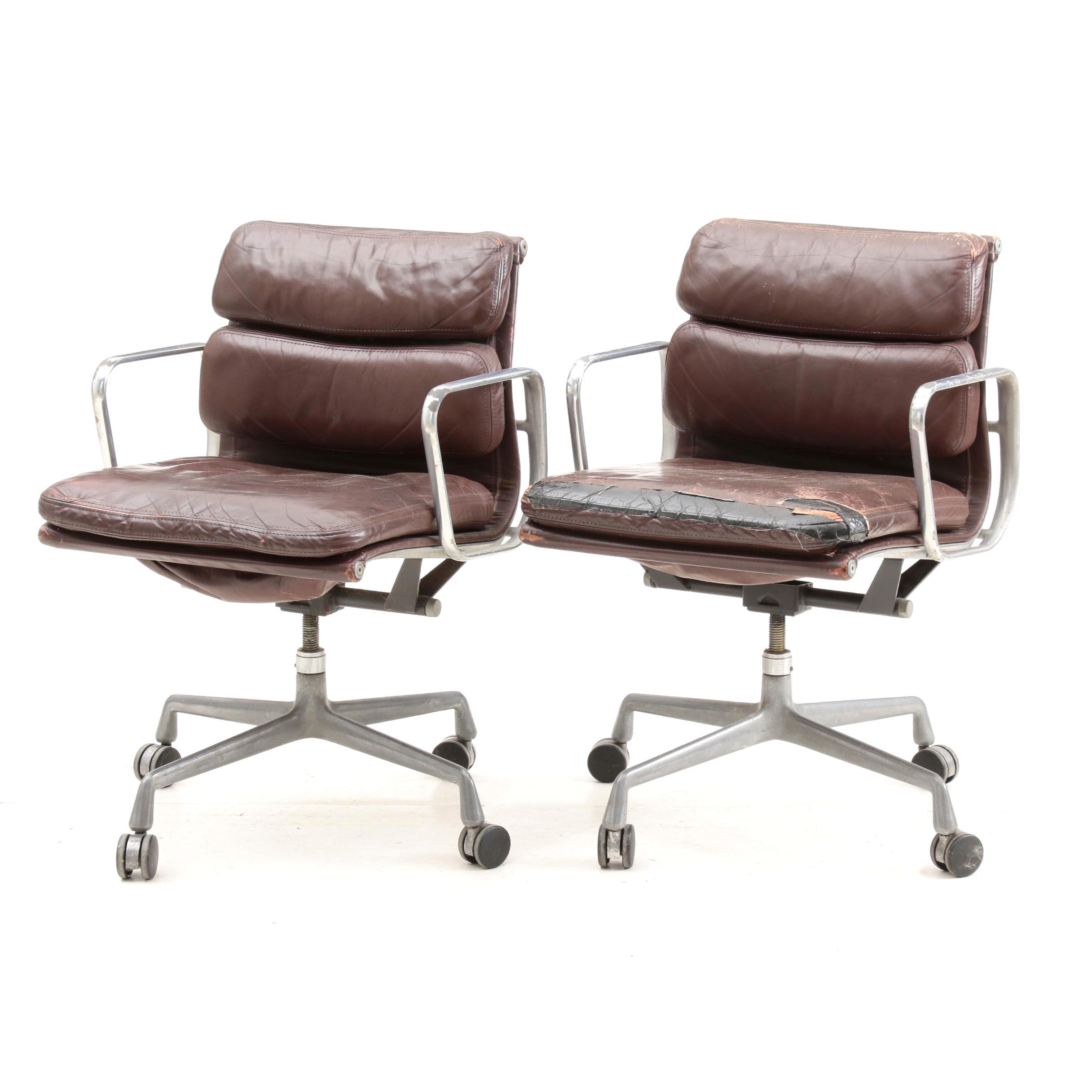 Vintage Eames For Herman Miller Aluminum Group Desk Chairs Ebth