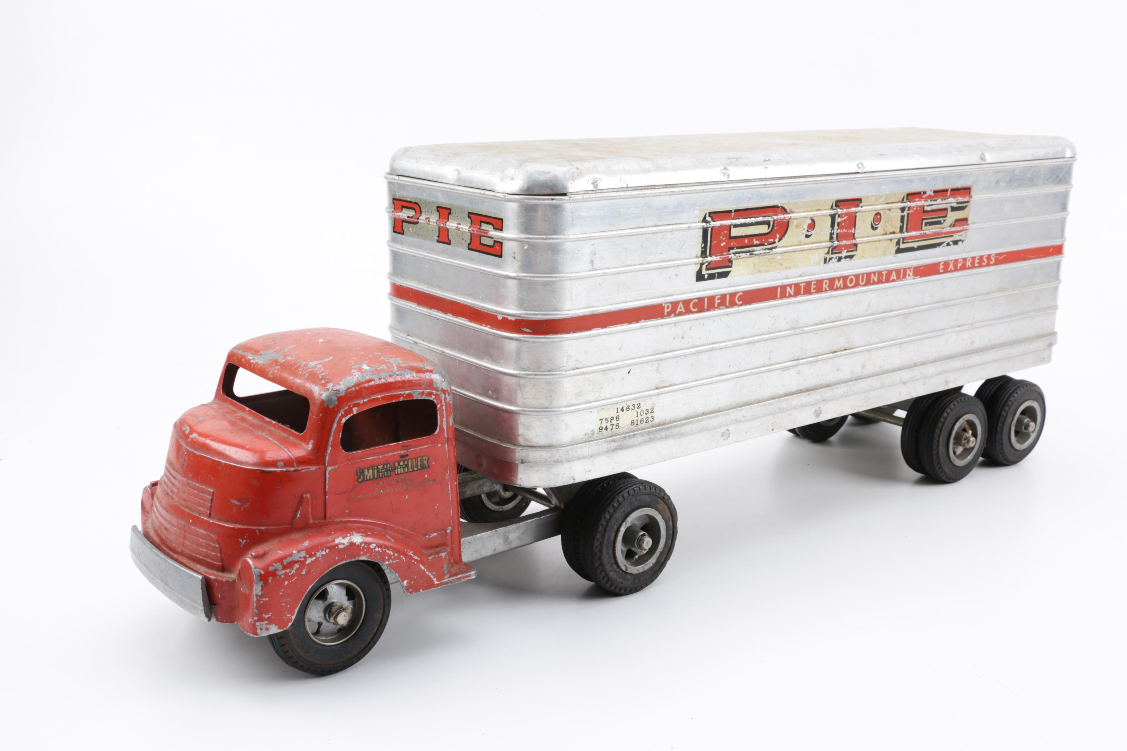 Smith Miller Pacific Intermountain Express Pressed Steel Tractor