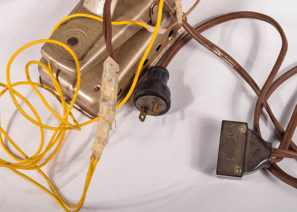 Vintage Kenmore Deluxe Automatic ZigZag Portable Sewing Machine EBTH