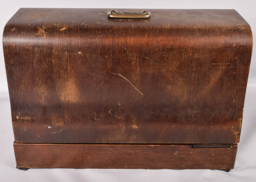 Vintage Kenmore Deluxe Automatic ZigZag Portable Sewing Machine EBTH