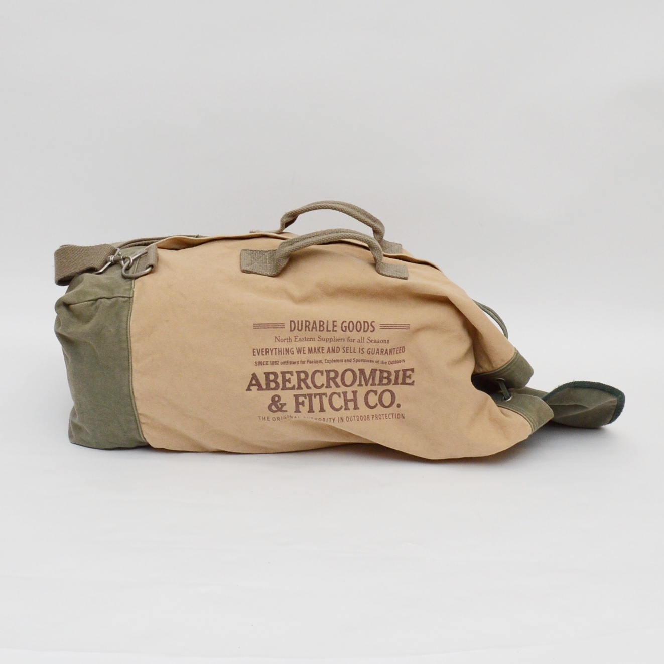 abercrombie and fitch duffle bag