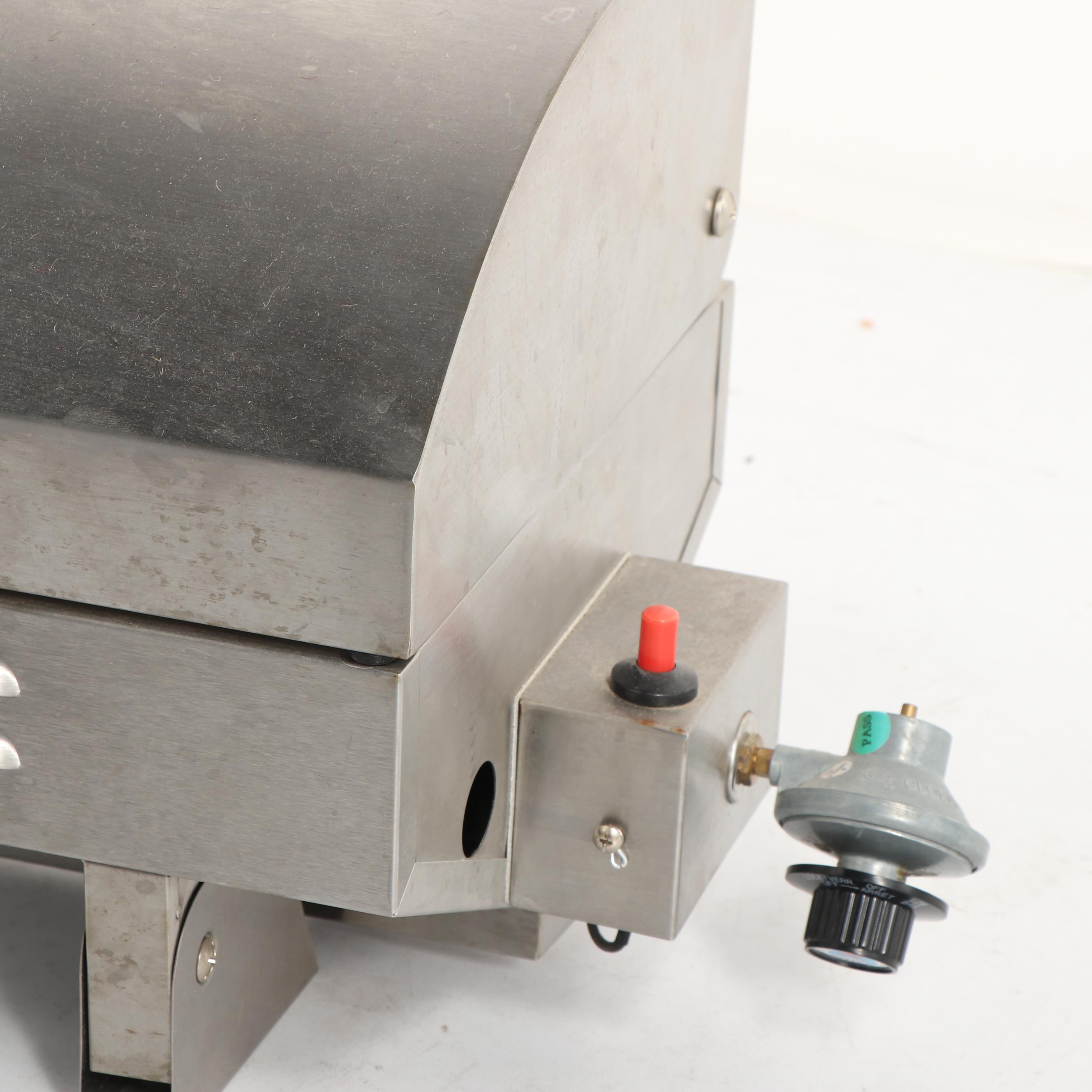 Cabela's Outdoor Table Top Gas Grill by Duro Corporation EBTH