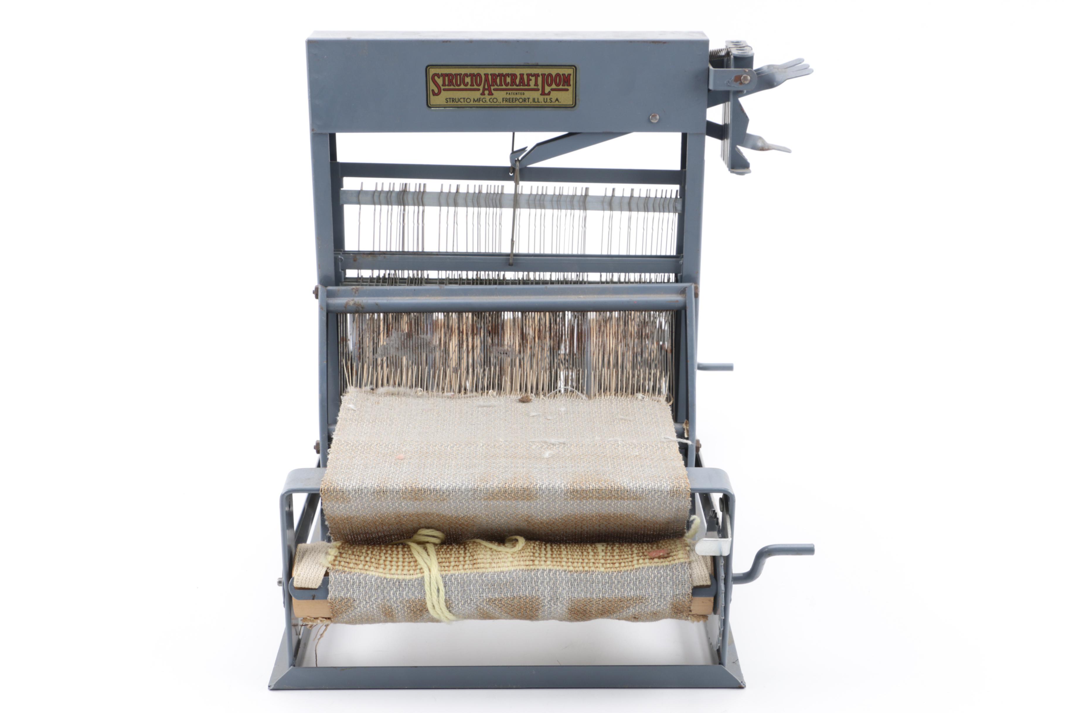 Structo Artcraft 2404 Tabletop Loom, circa 1950s EBTH