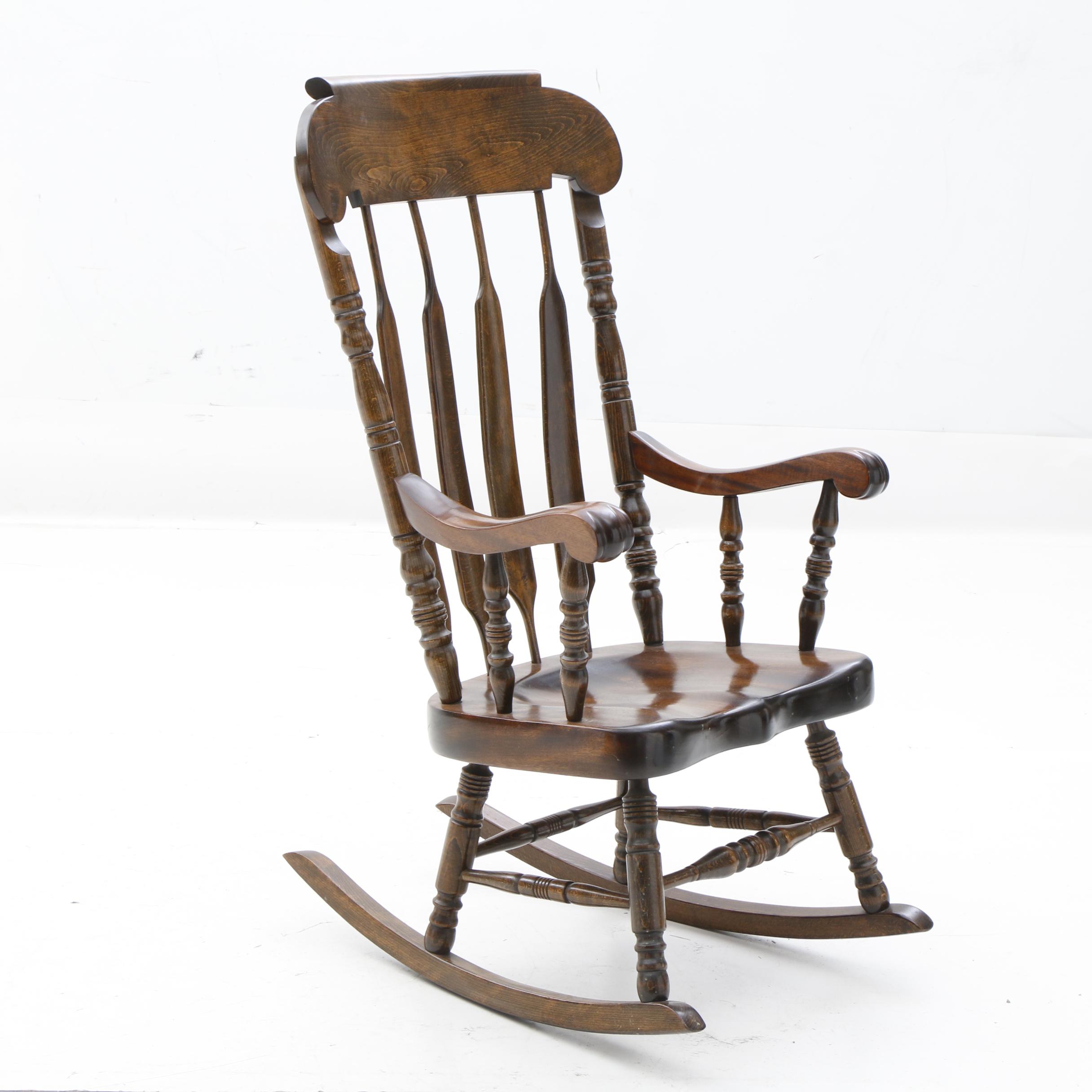 Arrow Back Rocking Chair in Poplar | EBTH