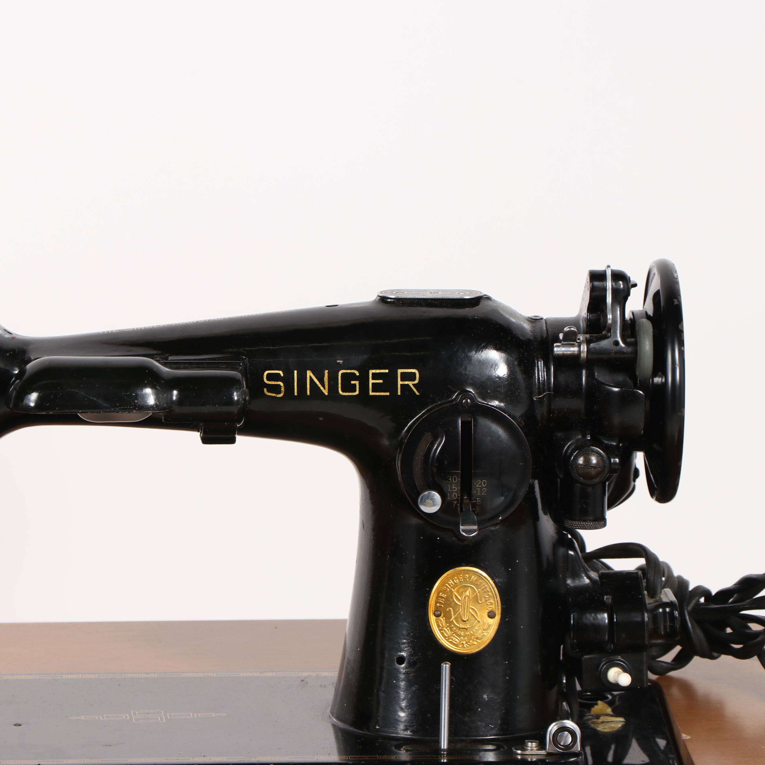 Singer Model 201 Sewing Machine Table, 1946 EBTH