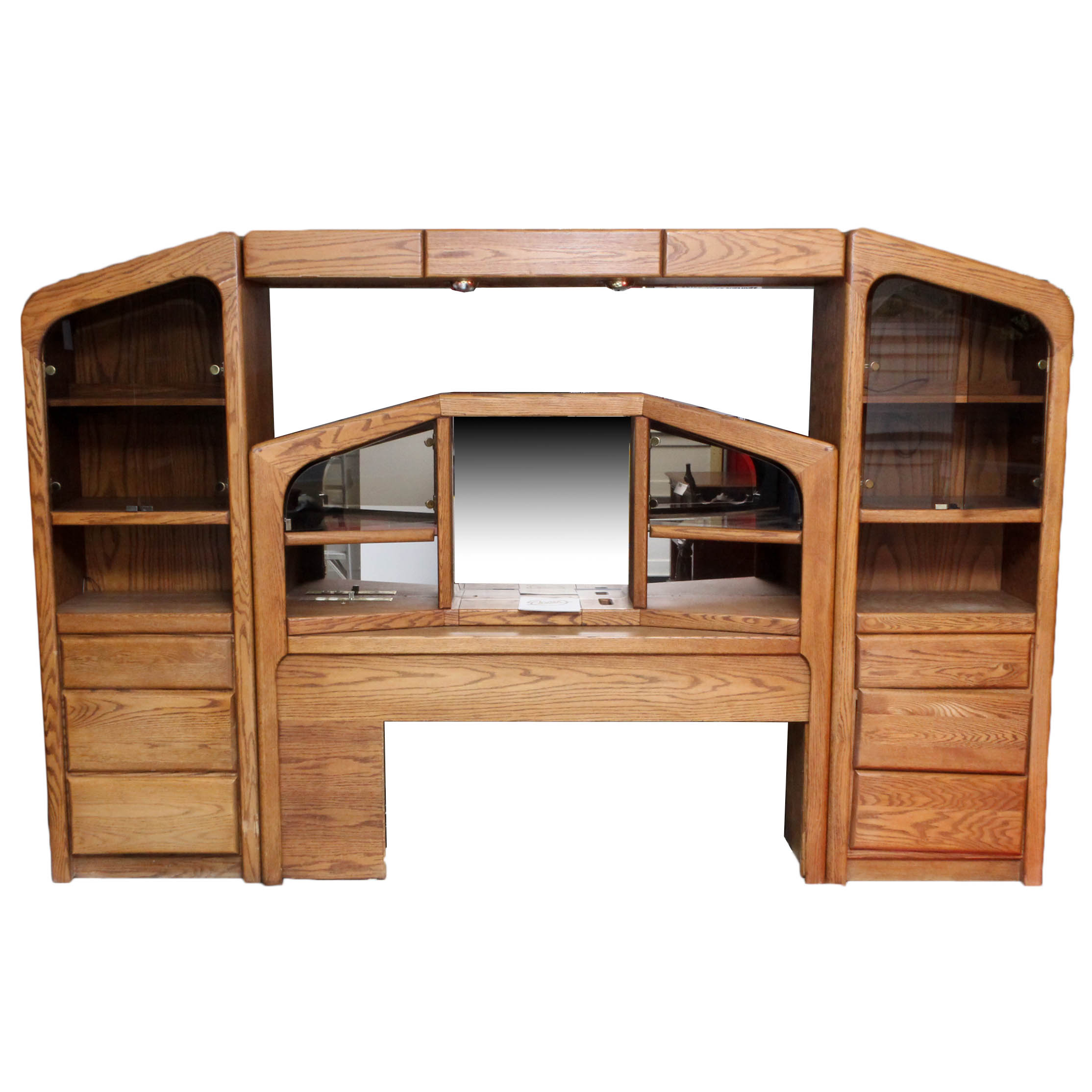 Oak Queen Size Headboard with Storage by Arbek, Late 20th Century EBTH