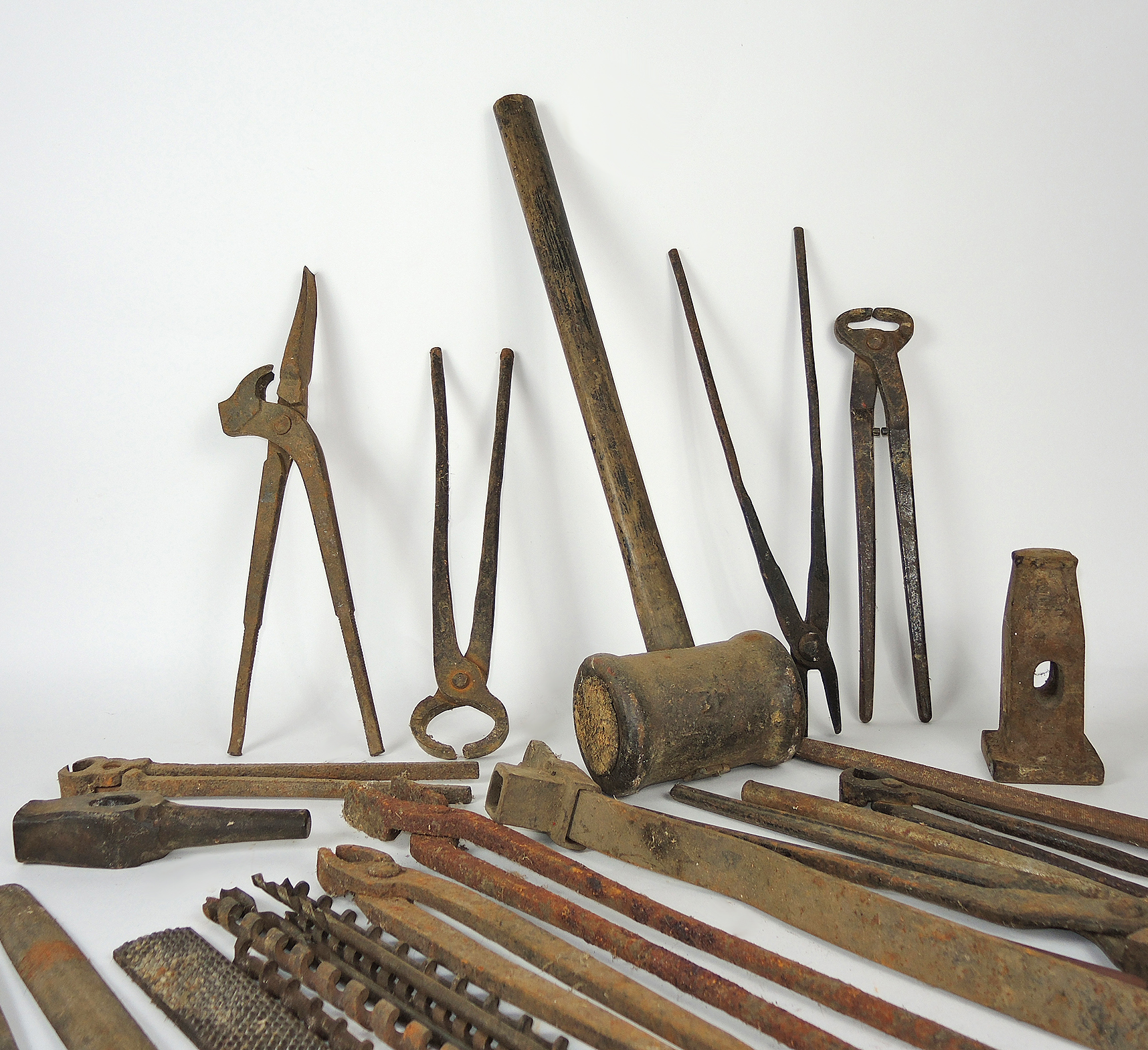 Antique and Vintage Blacksmith Tools EBTH