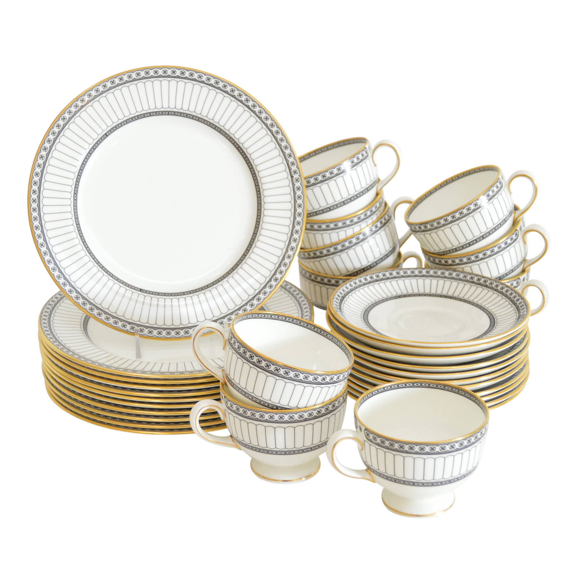 Wedgwood "Colonnade Black" Bone China Dinnerware EBTH