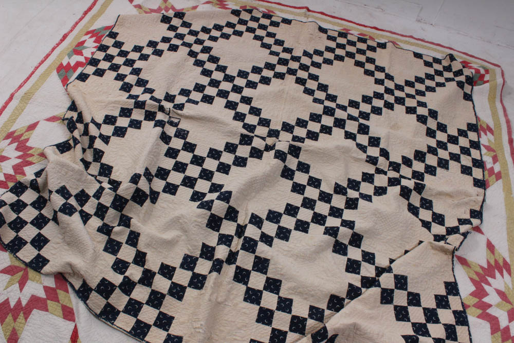 Vintage HandStitched Quilt Collection EBTH