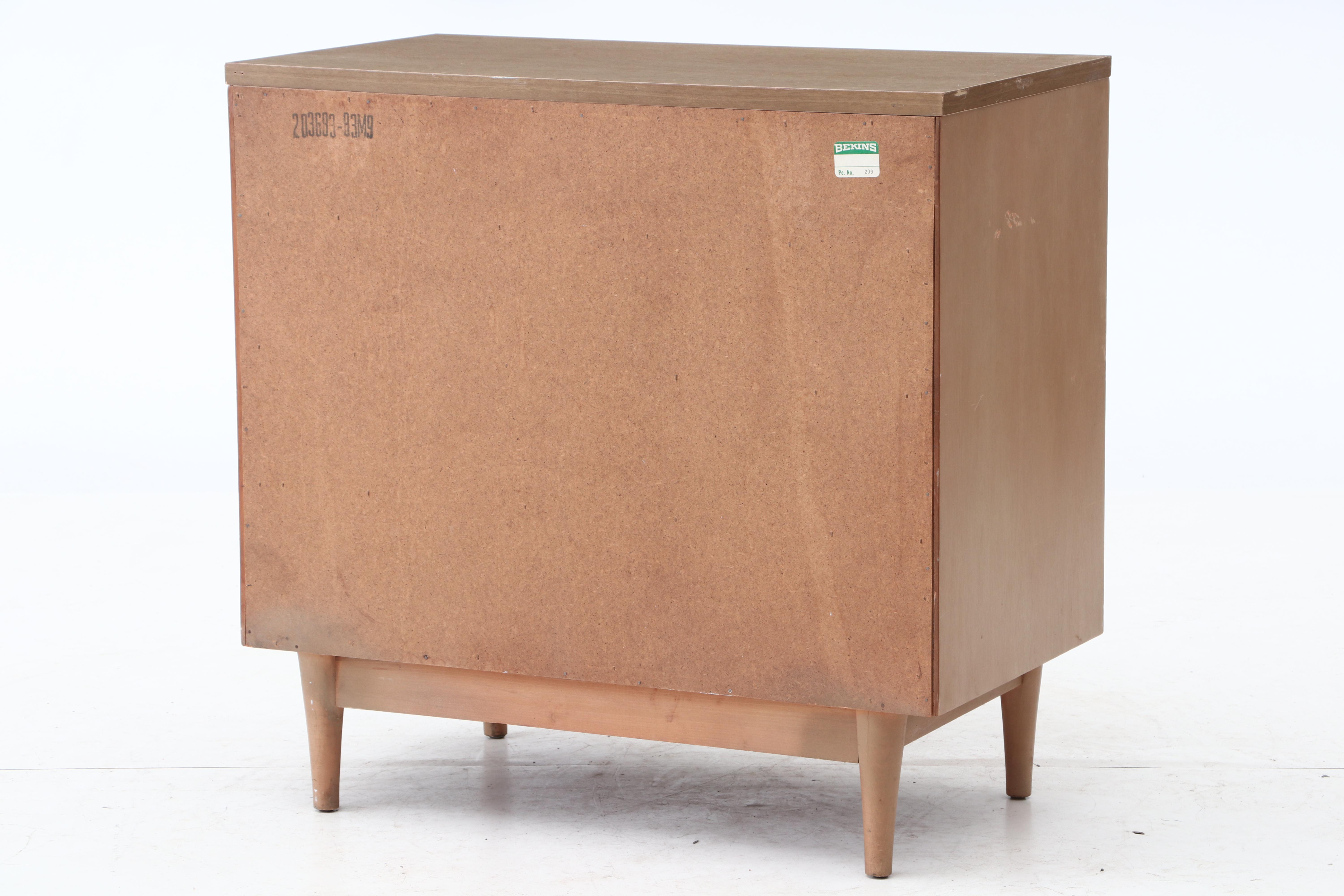 Mid Century Modern Chest Of Drawers | EBTH