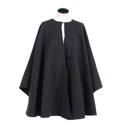 Hermès Dark Brown Cashmere Cape Hermès Dark Brown Cashmere Cape