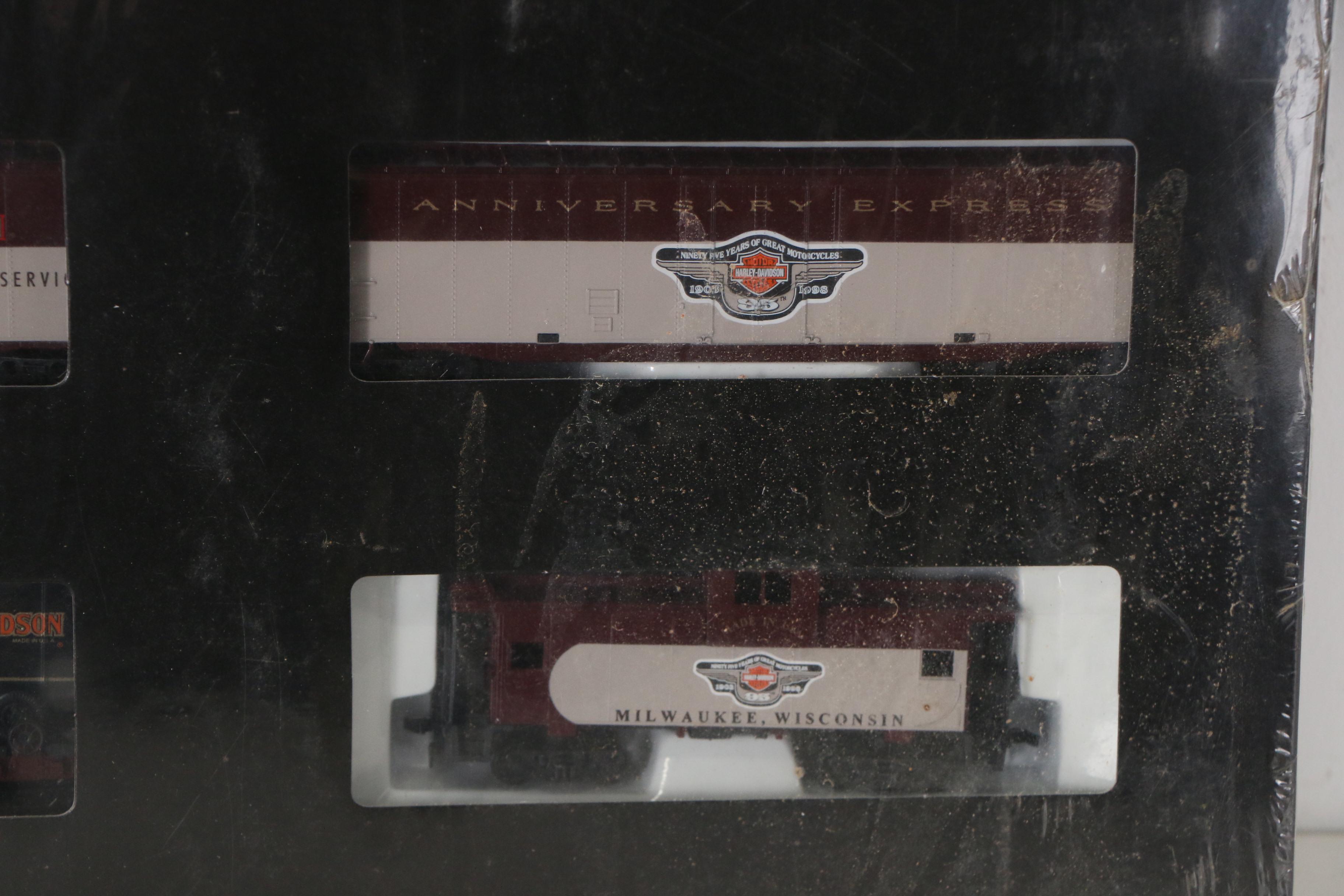 HarleyDavidson Limited Edition HO Scale Train Sets EBTH
