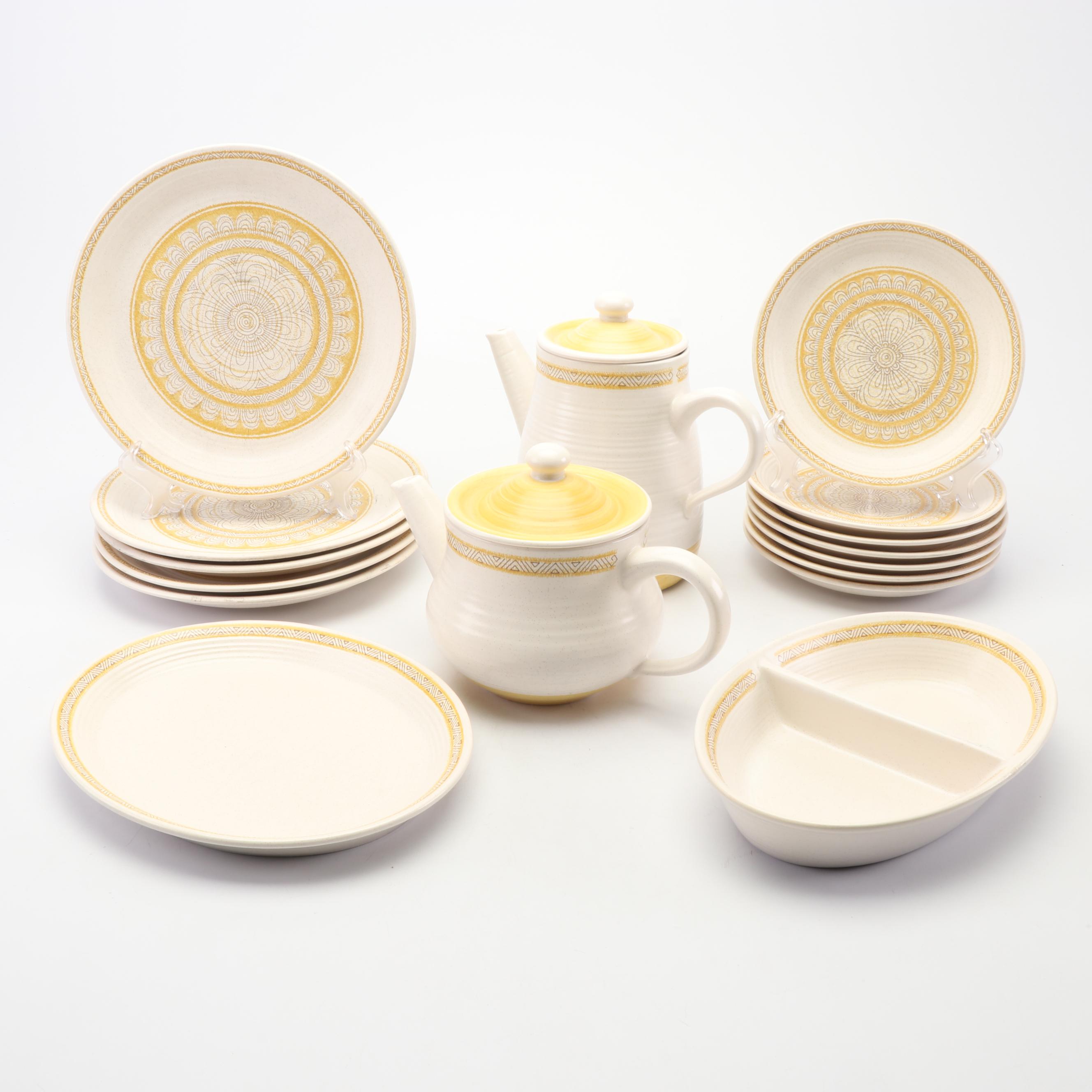 MidCentury Franciscan "Hacienda Gold" Earthenware Dinnerware EBTH