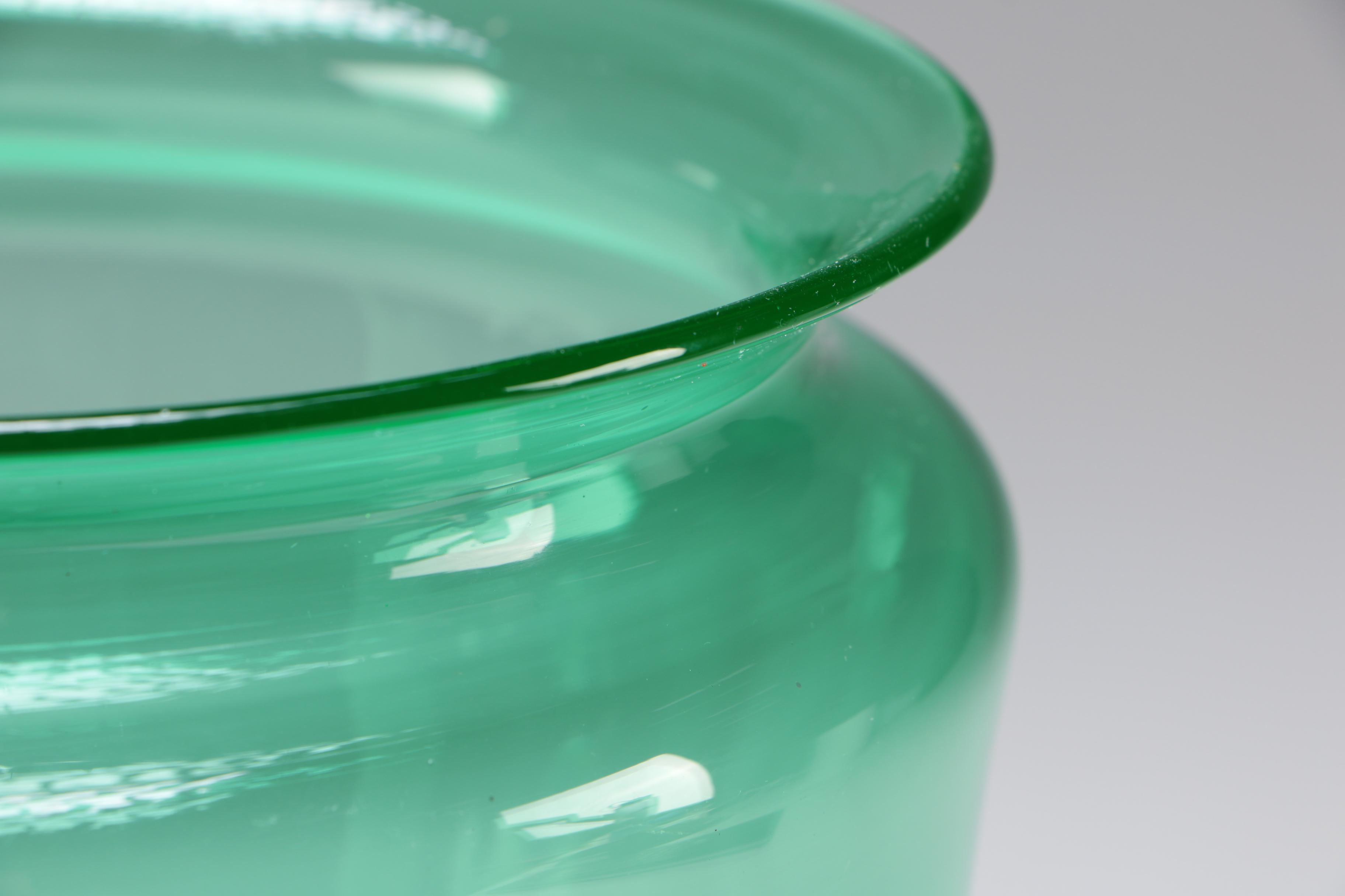 Steuben "Spanish Galleon" Art Glass Fan Vases and Large Vase in Pomona