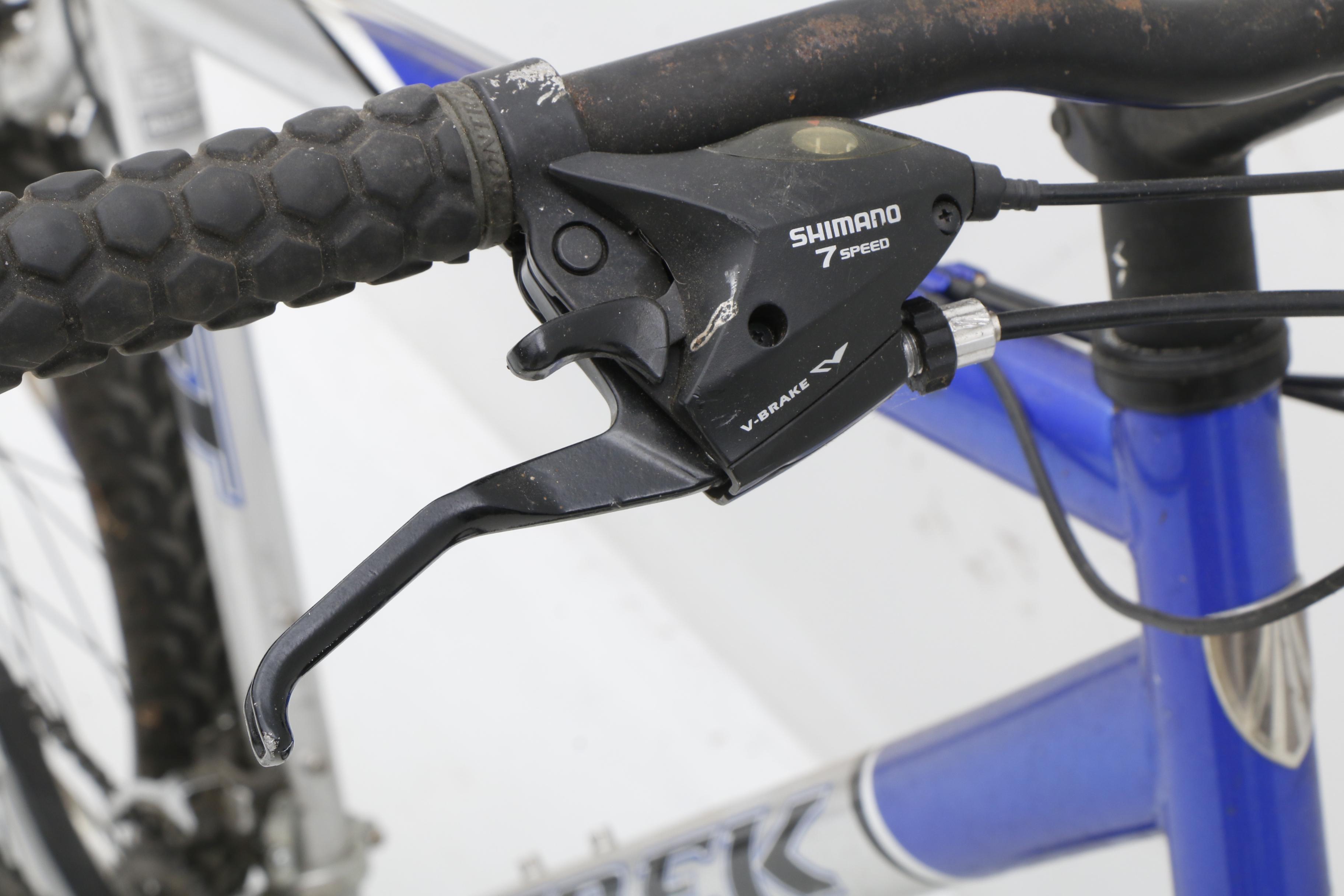 trek sr suntour m2025