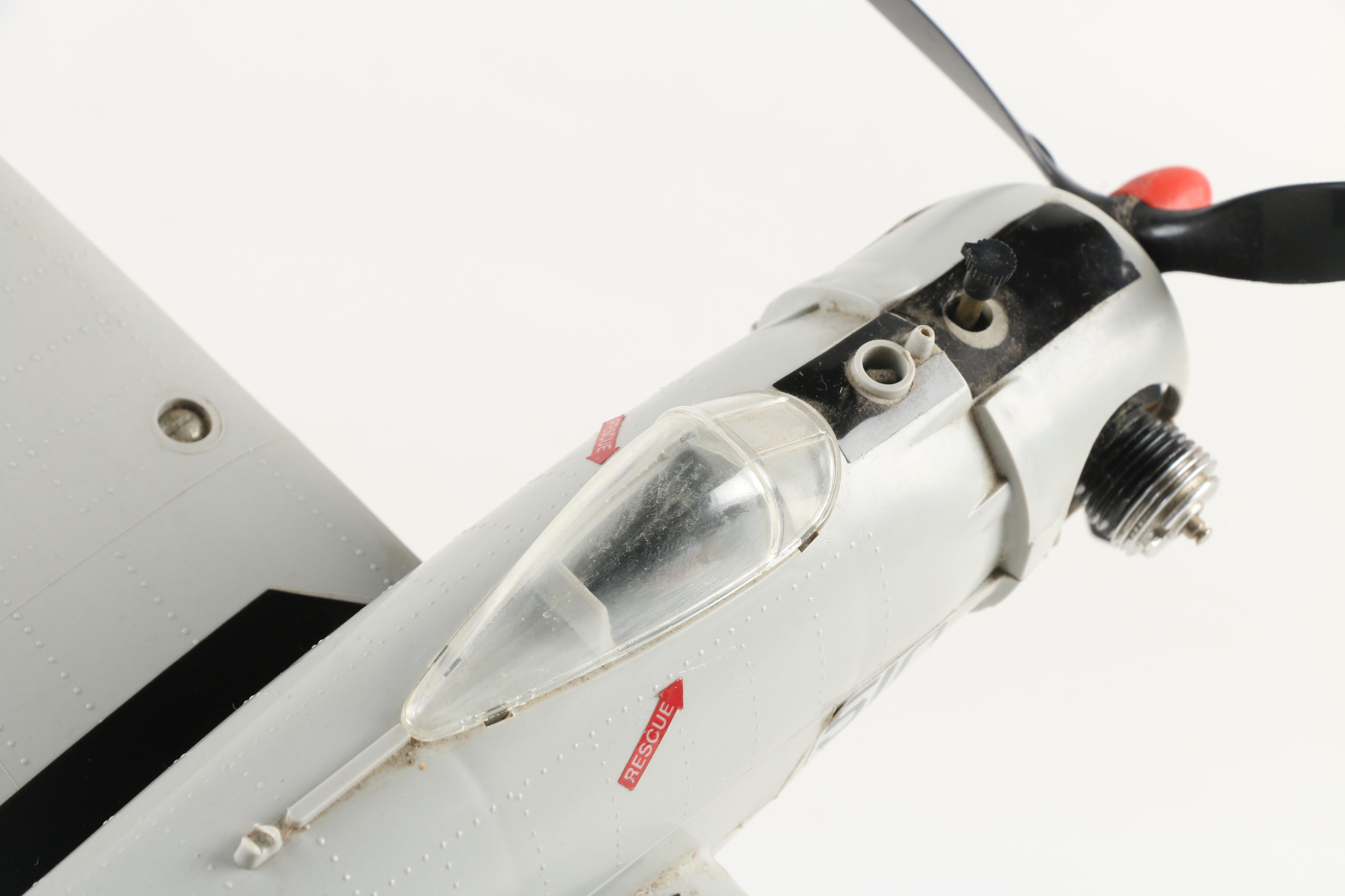 Cox "Spyraider" Navy Gas Powered Model Airplane EBTH