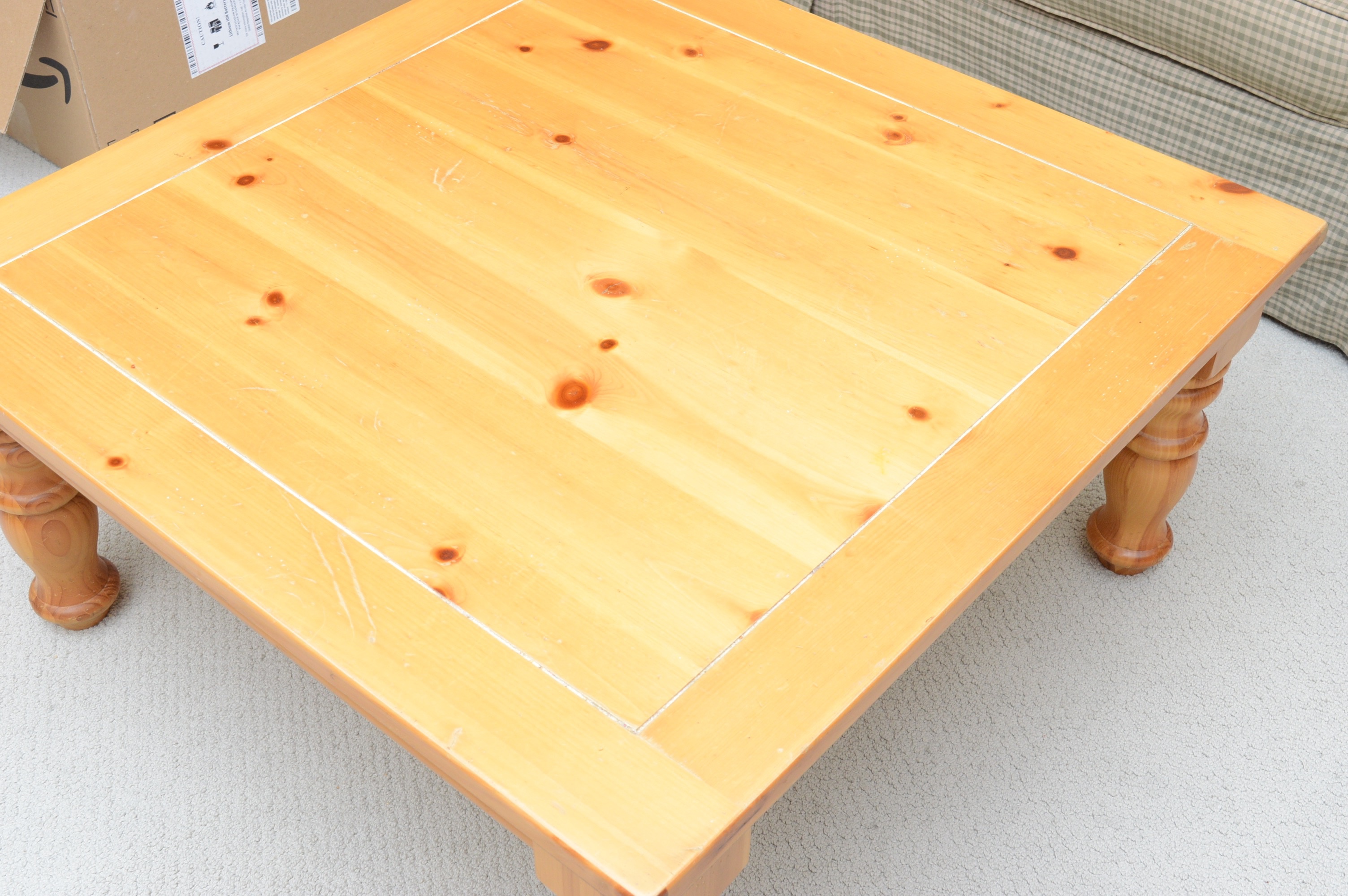 Broyhill "Fontana" Pine Coffee Table | EBTH