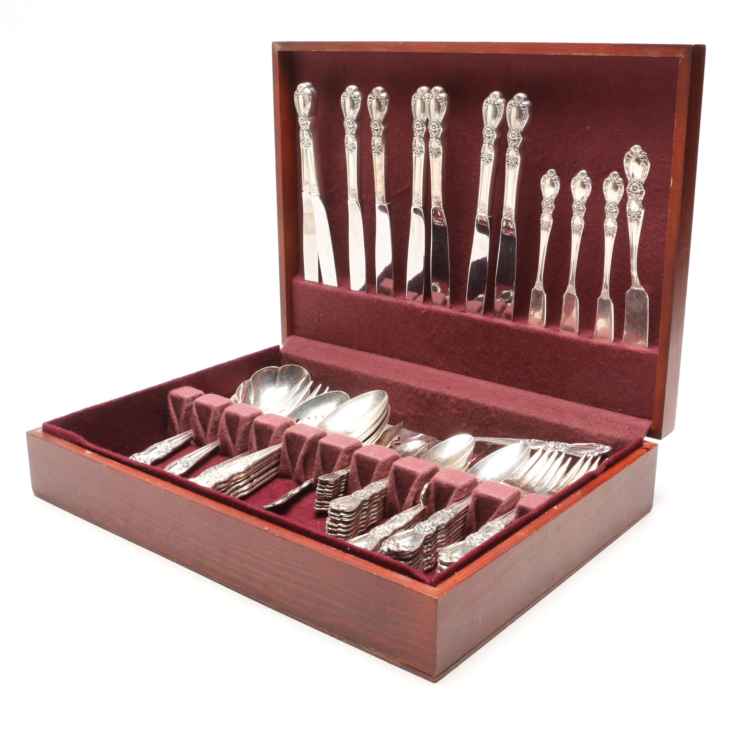 1847 Rogers Bros "Heritage" Silver Plate Flatware Set EBTH