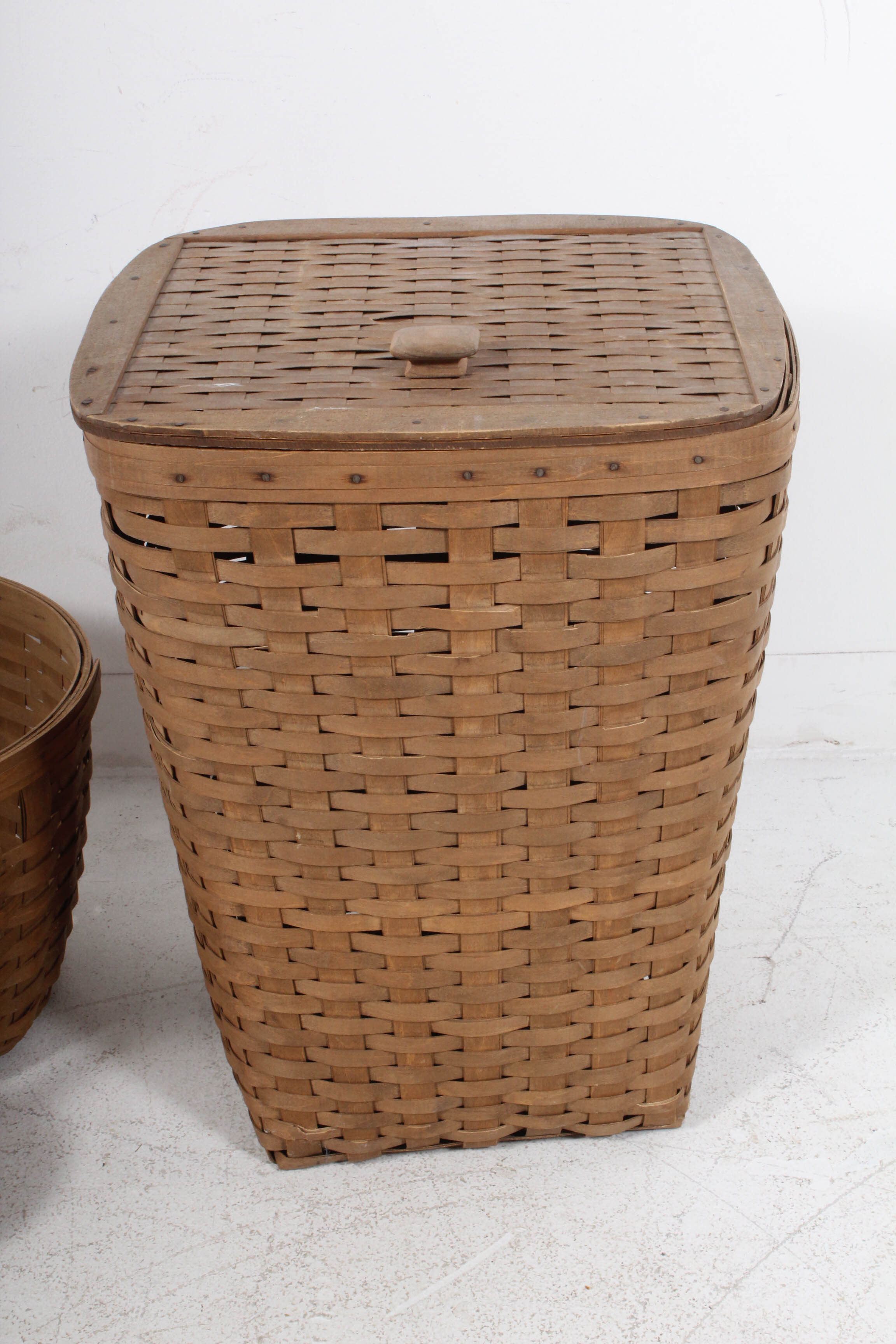 Longaberger Laundry Basket, Sewing Basket and Stand EBTH