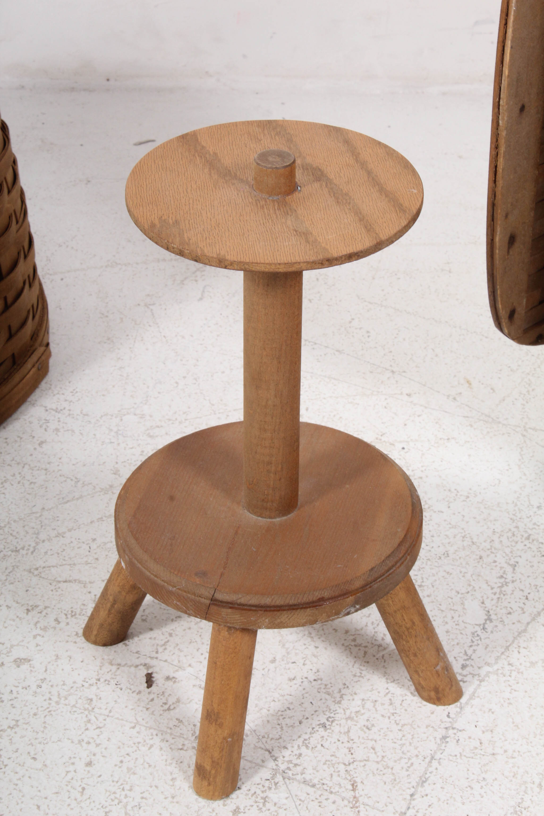 Longaberger Laundry Basket, Sewing Basket and Stand EBTH