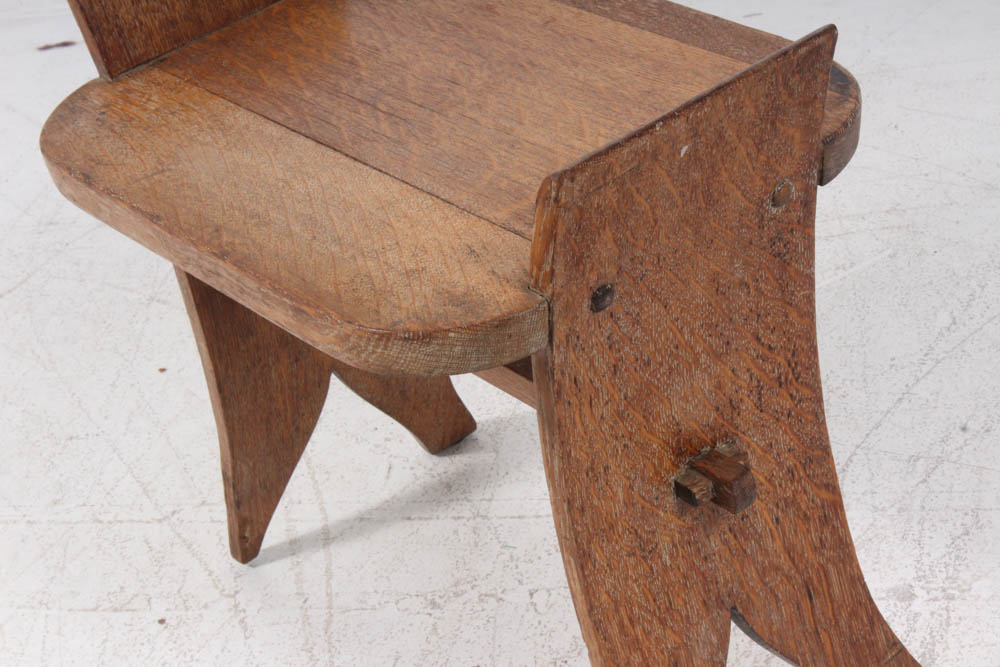Arts and Crafts QuarterSawn Oak Slab Stool, Early 20th Century EBTH