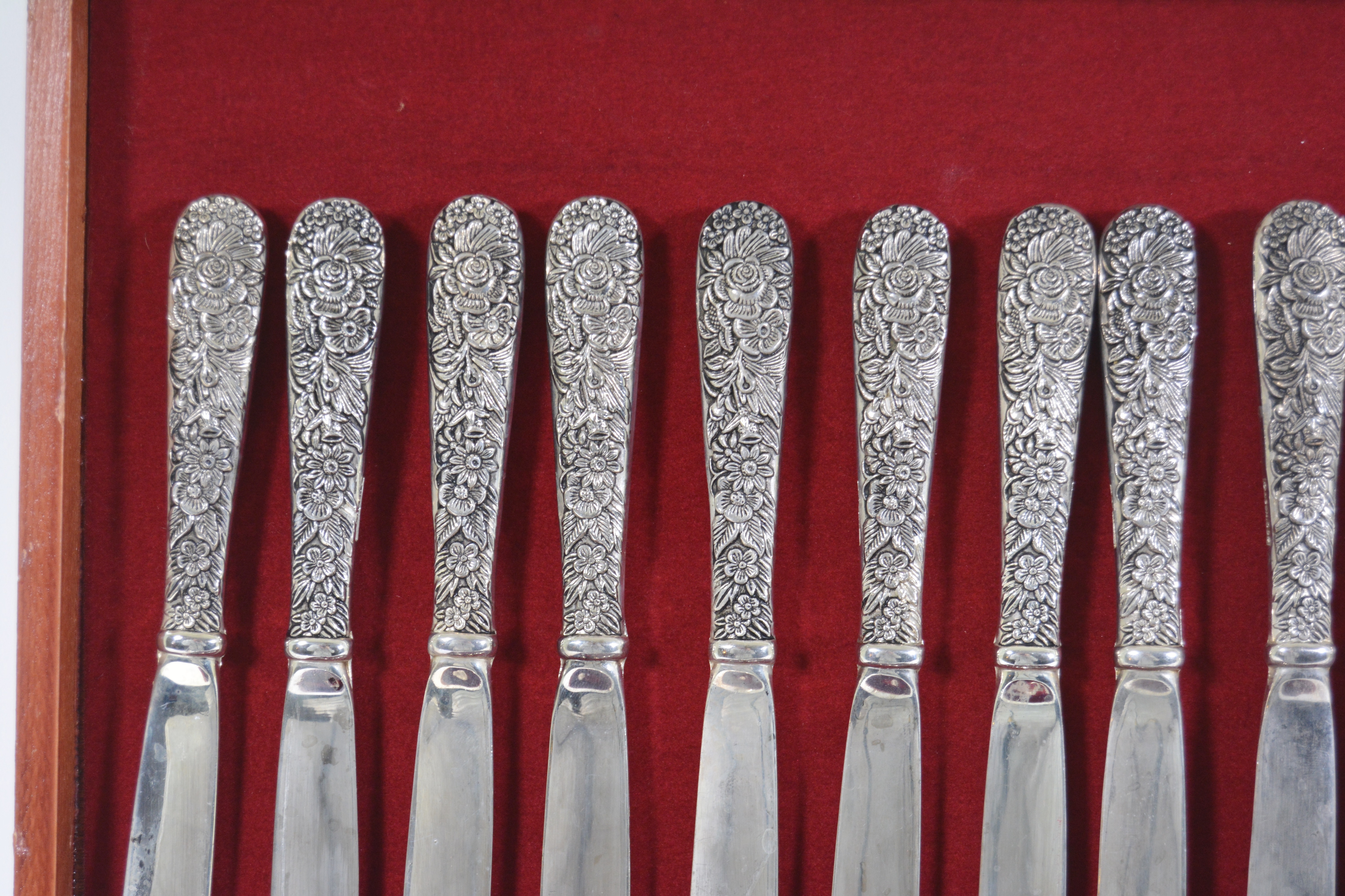 Godinger "Olde Bouquet" Silver Plate Flatware EBTH