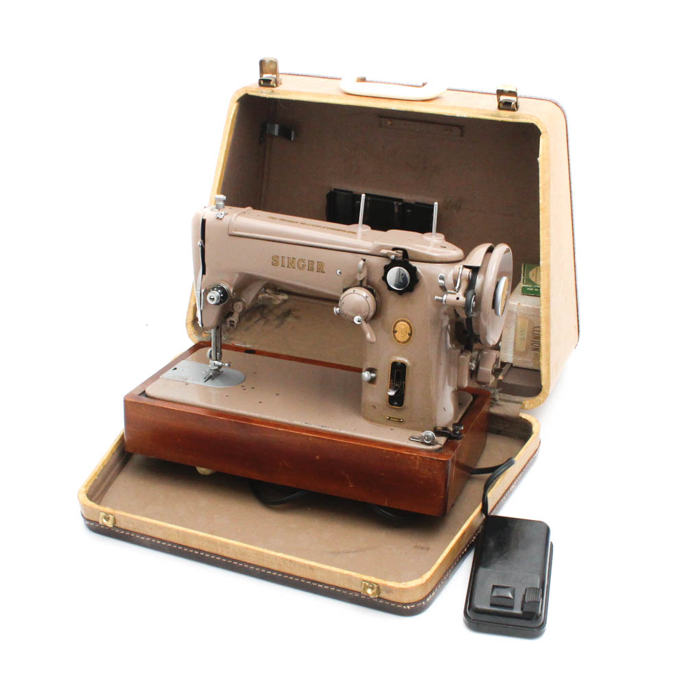 Singer Automatic SwingNeedle Machine 306 Sewing Machine EBTH
