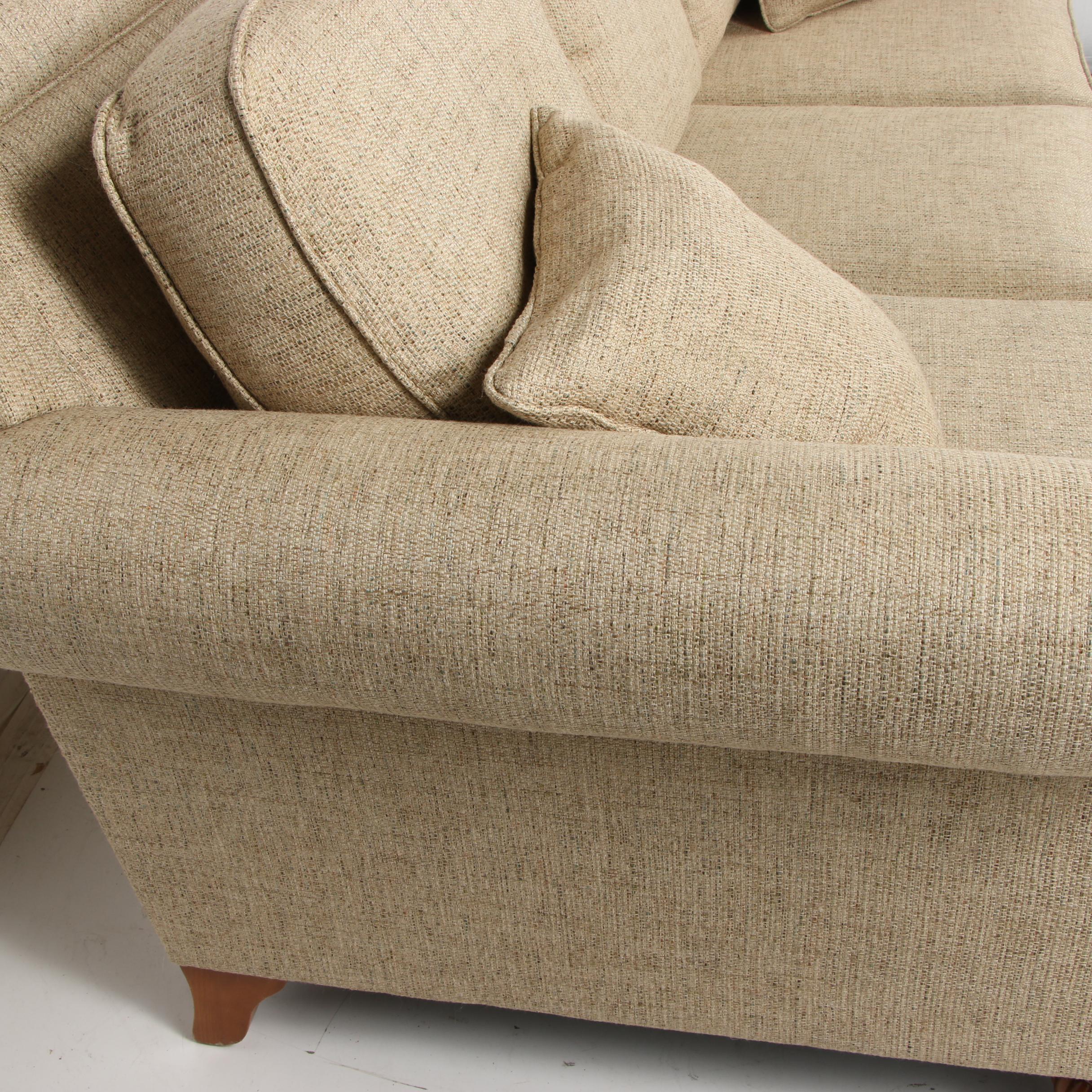 Contemporary Mayo Furniture Sofa EBTH